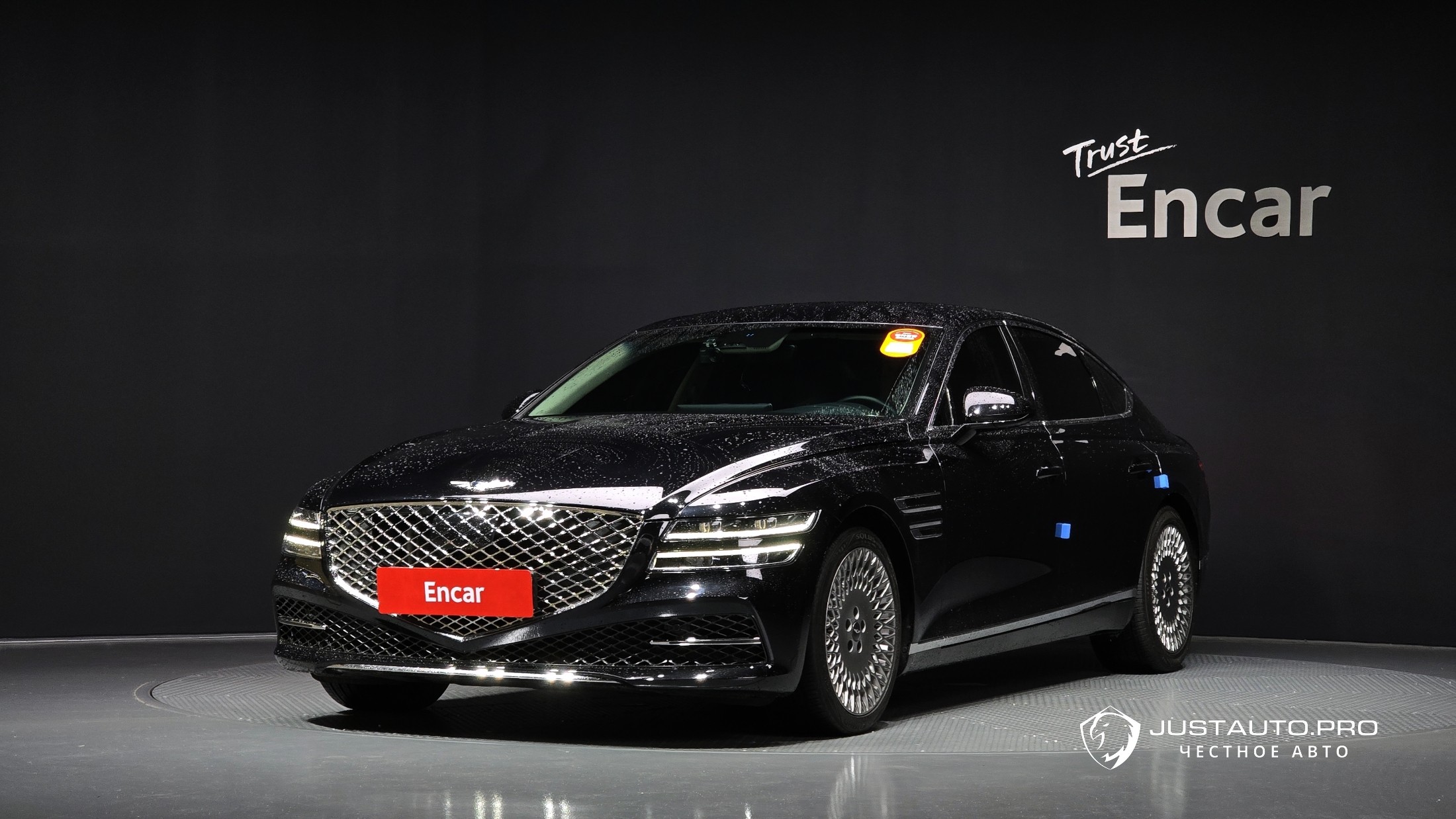Автомобиль Genesis G80