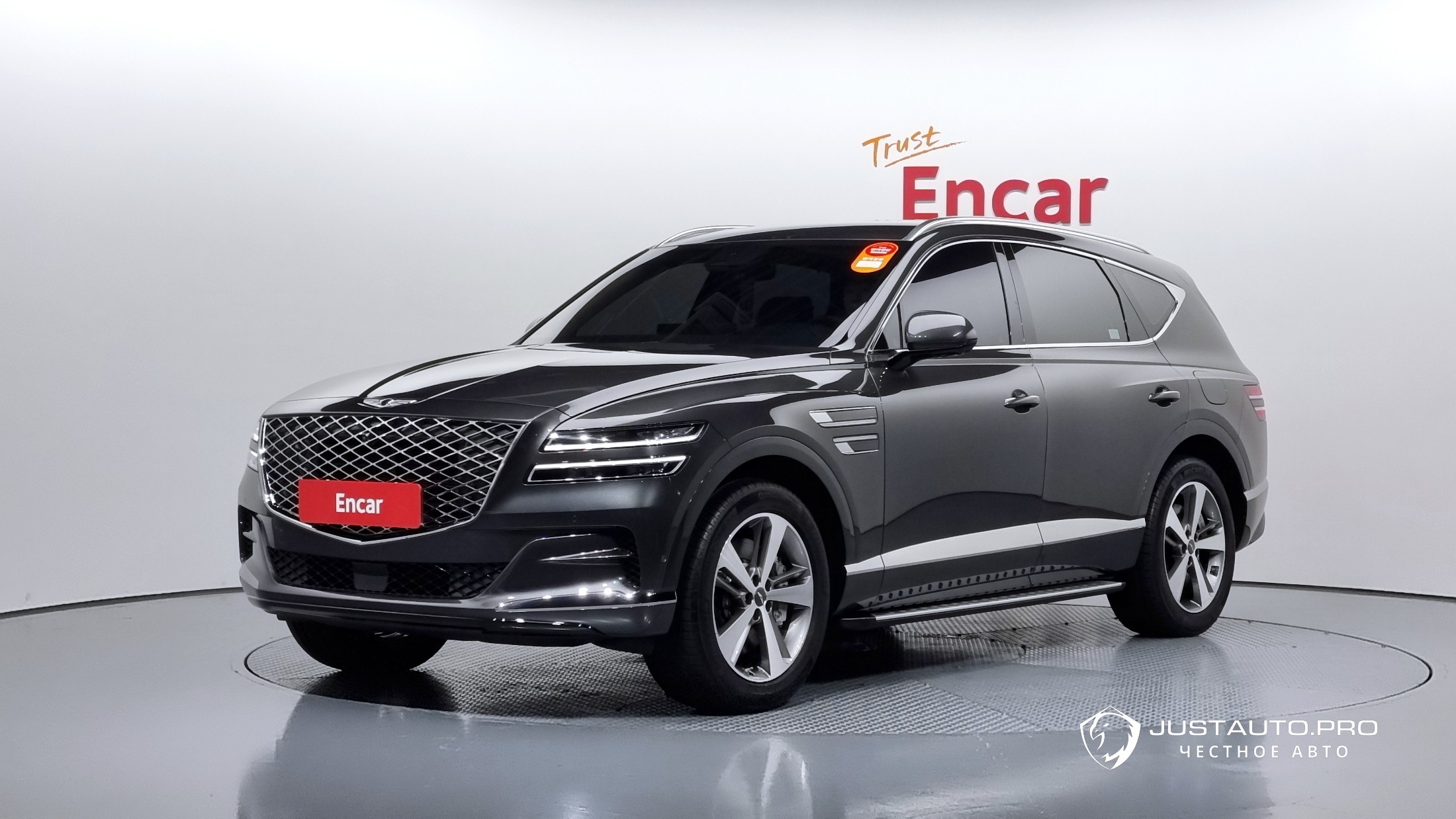 Автомобиль Genesis GV80