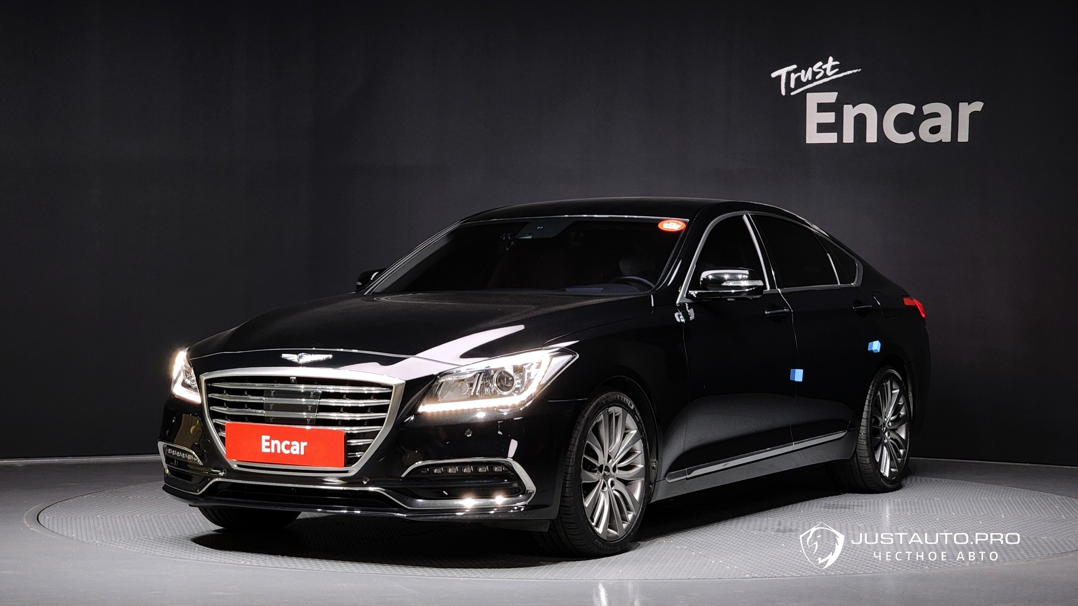 Автомобиль Genesis G80