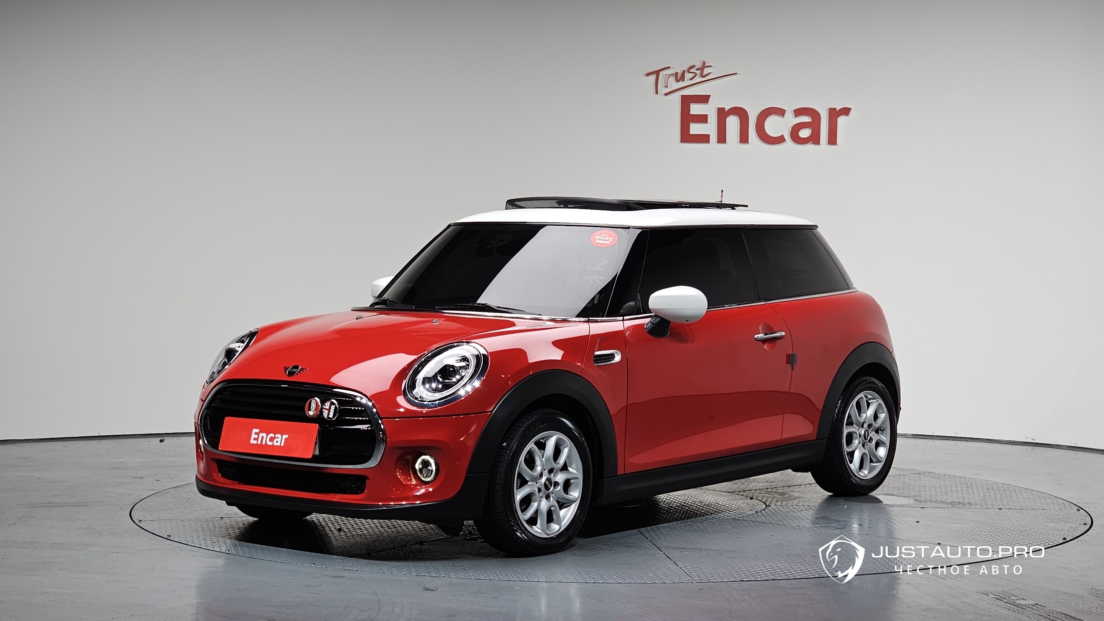 Автомобиль Mini Cooper