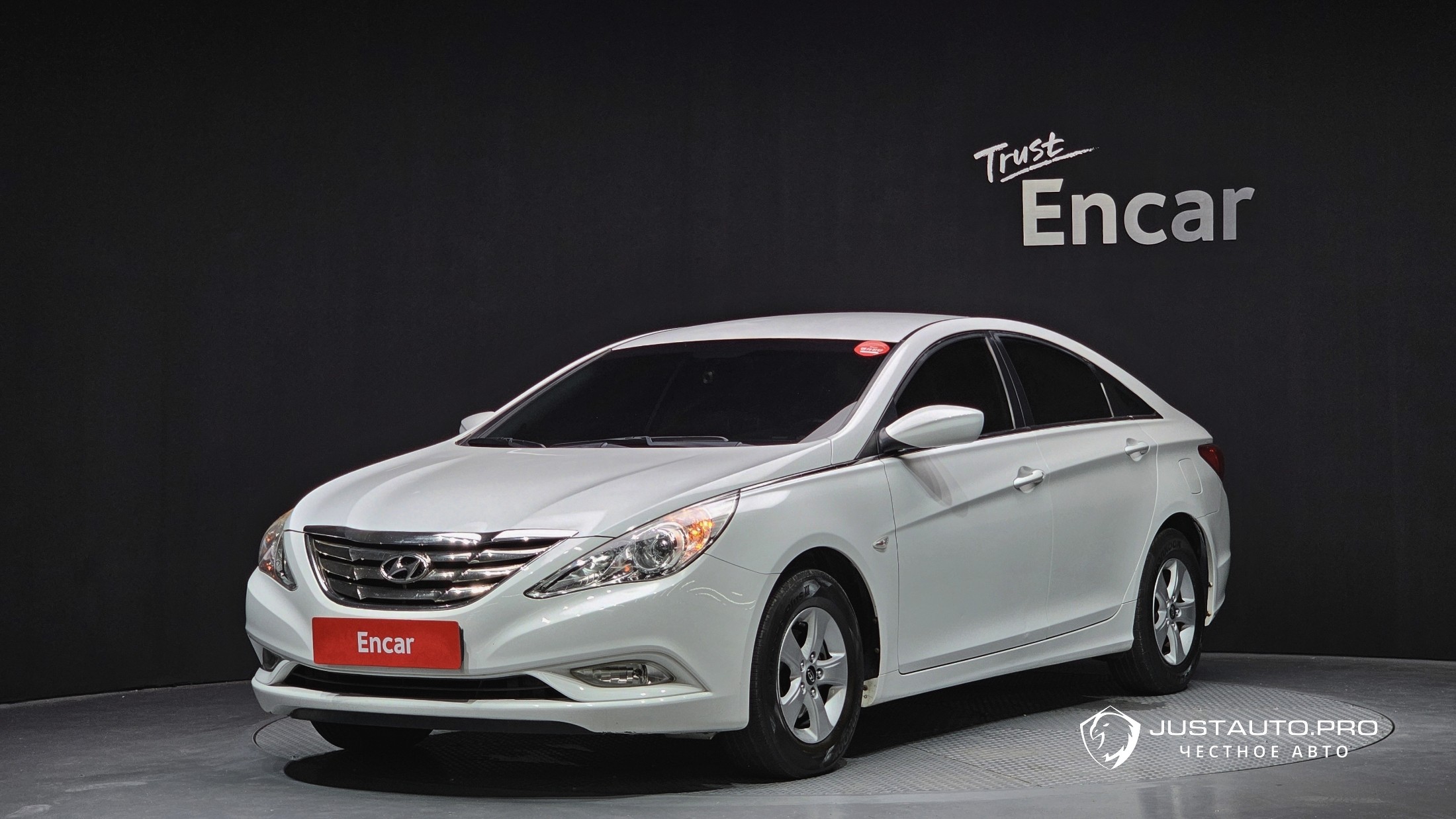 Автомобиль Hyundai Sonata