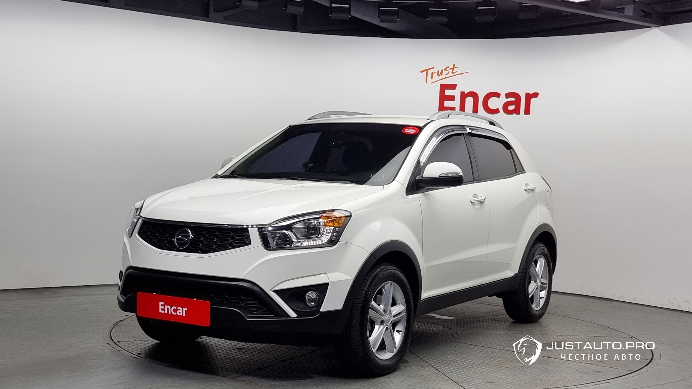 Автомобиль KG_Mobility_Ssangyong KORANDO