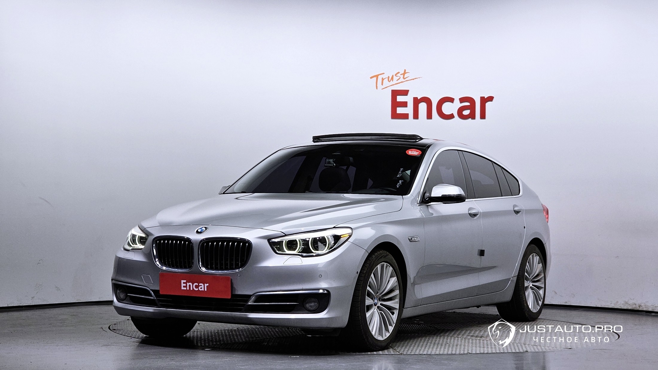 Автомобиль BMW Gran Turismo