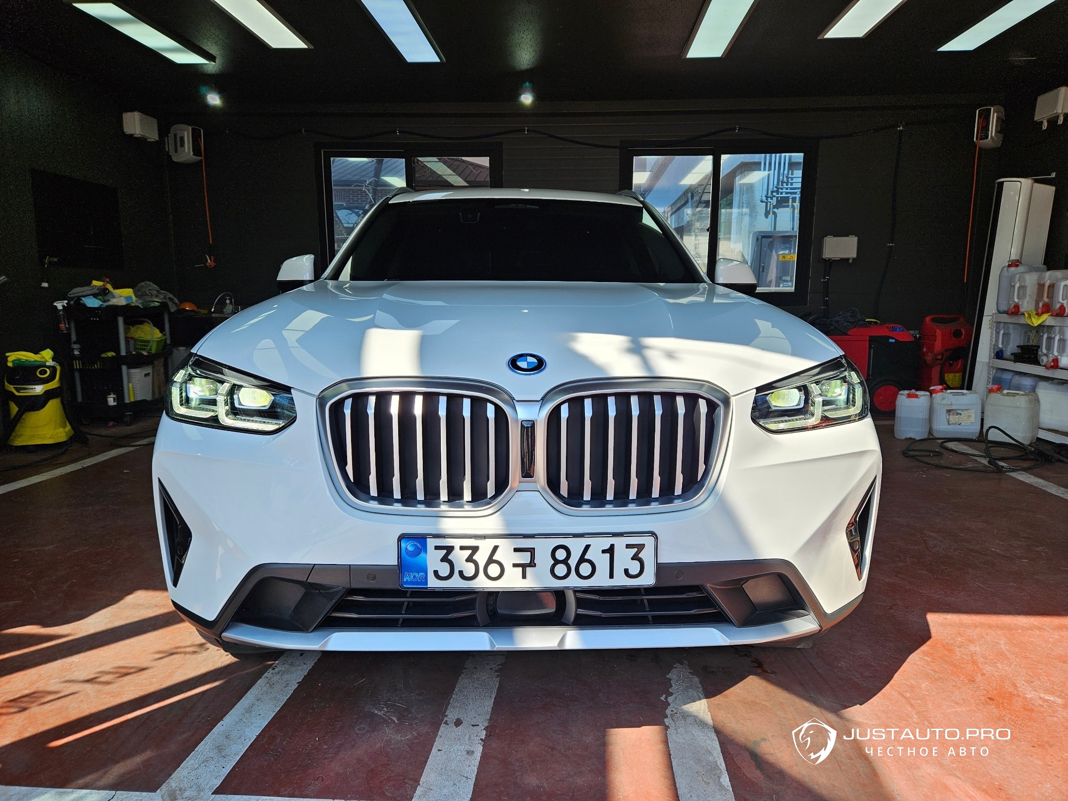 Автомобиль BMW X3