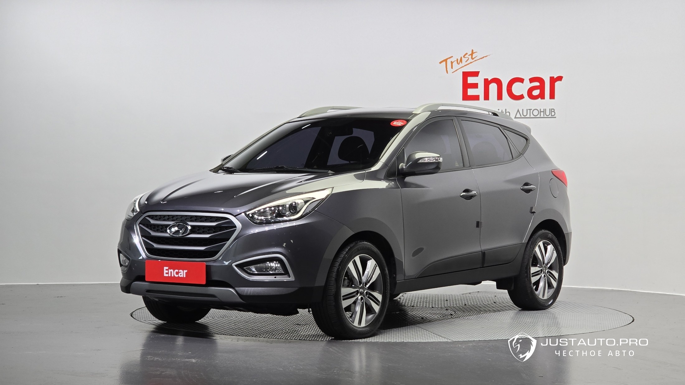 Автомобиль Hyundai Tucson