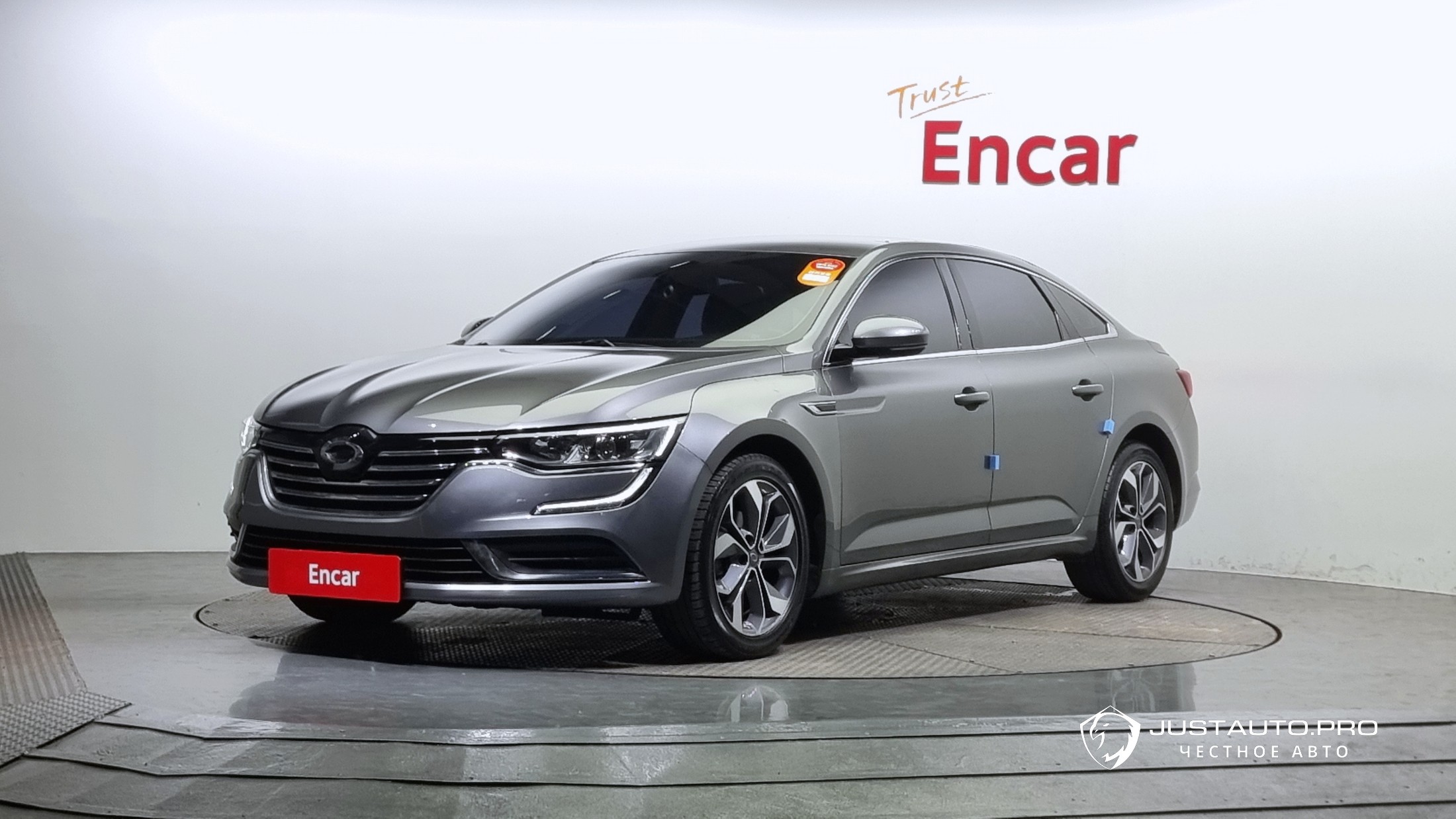 Автомобиль Renault-KoreaSamsung SM6