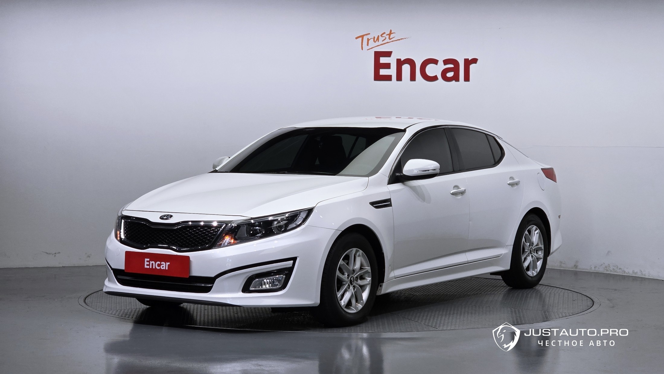 Автомобиль Kia K5