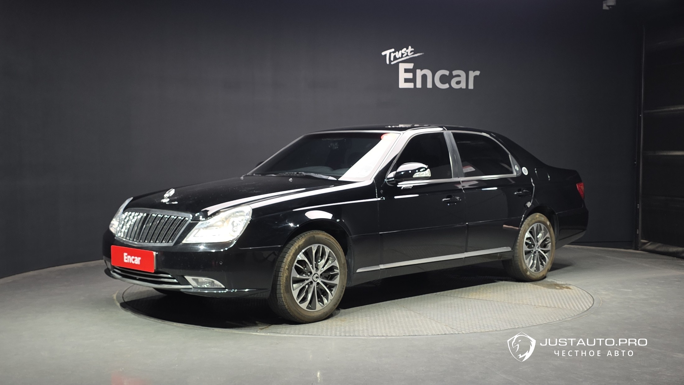 Автомобиль KG_Mobility_Ssangyong Chairman