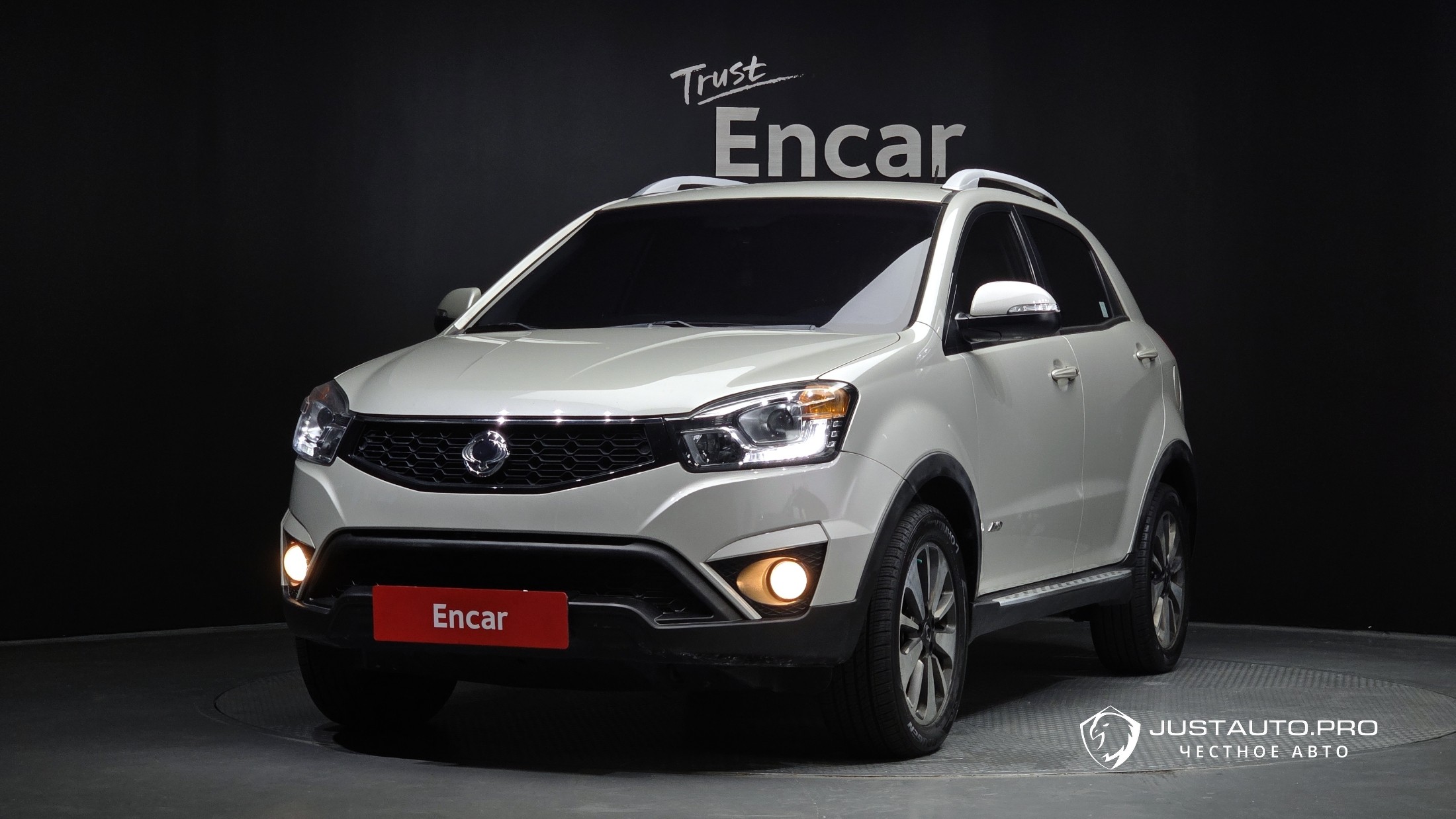 Автомобиль KG_Mobility_Ssangyong KORANDO