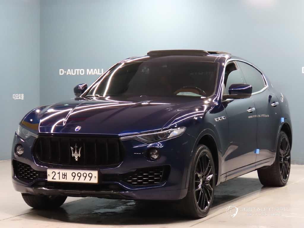 Автомобиль Maserati Levante