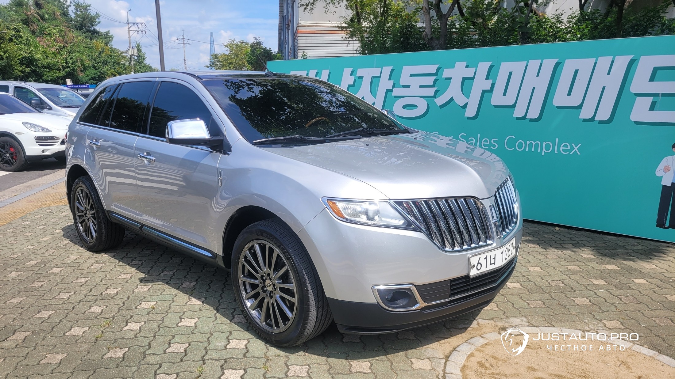 Автомобиль Lincoln MKX