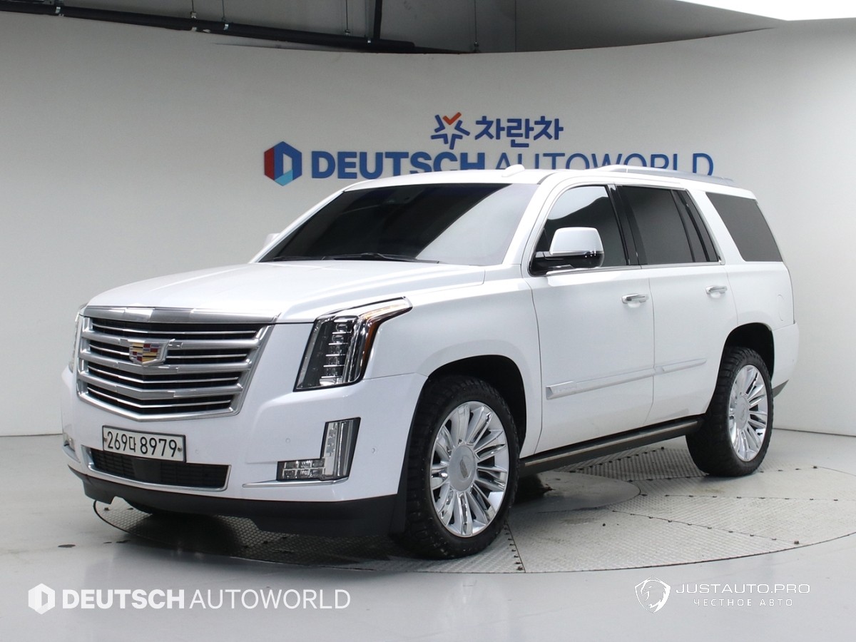 Автомобиль Cadillac Escalade