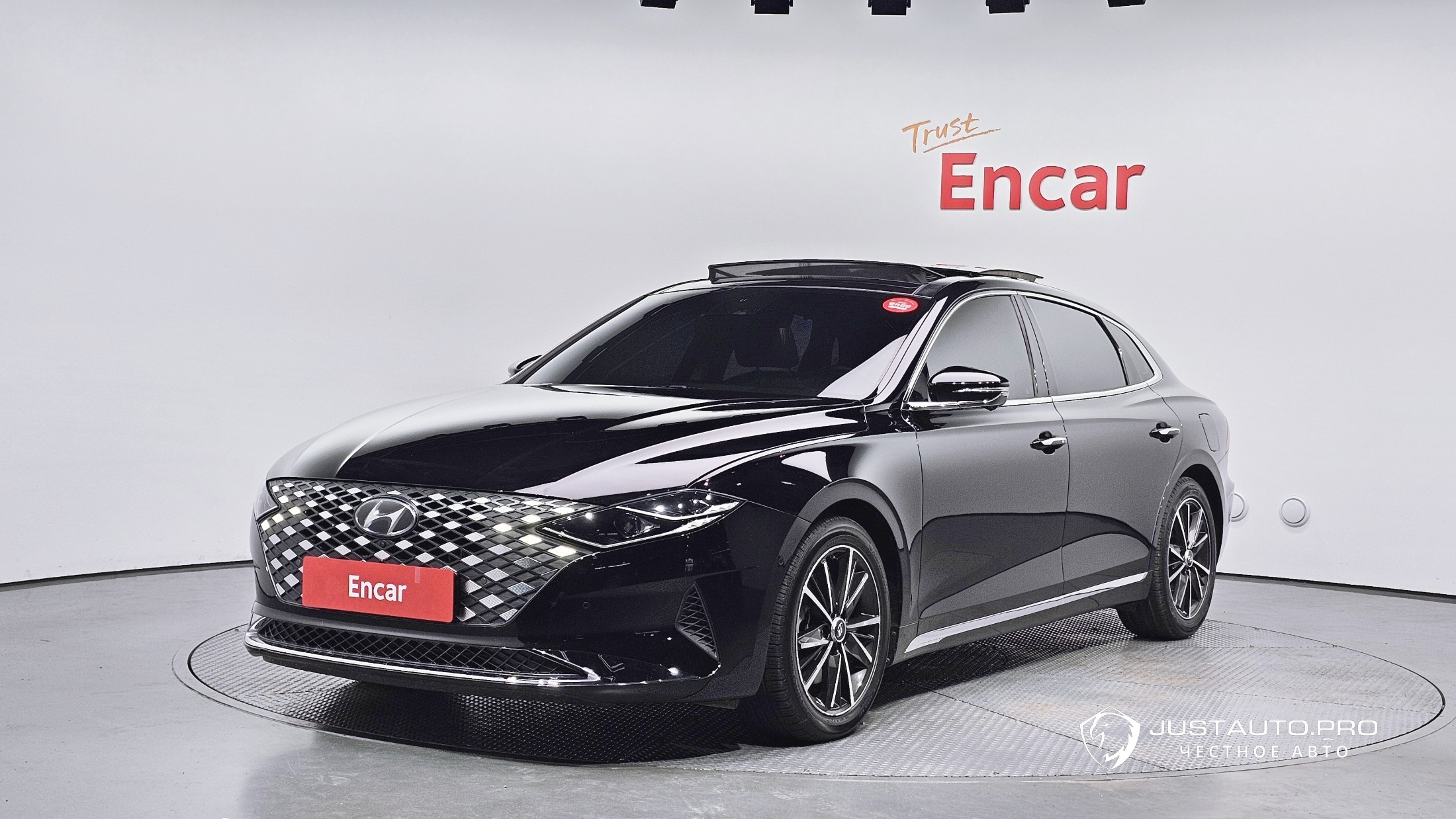 Автомобиль Hyundai Grandeur