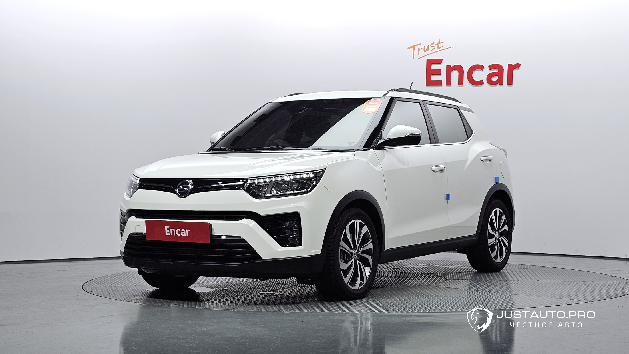 Автомобиль KG_Mobility_Ssangyong TIBOLI