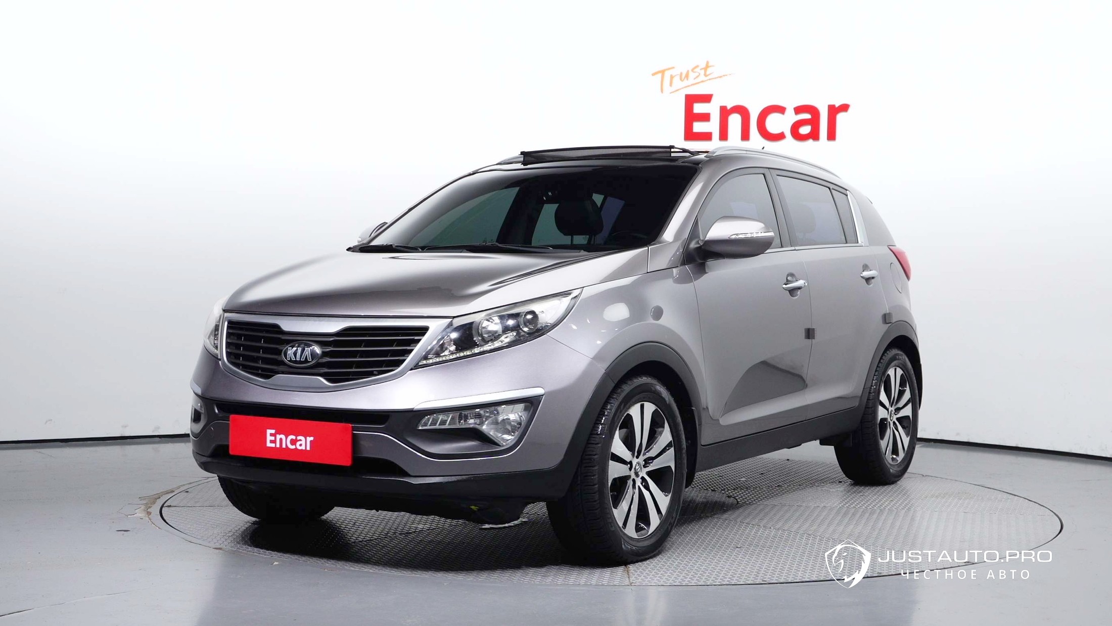 Автомобиль Kia Sportage