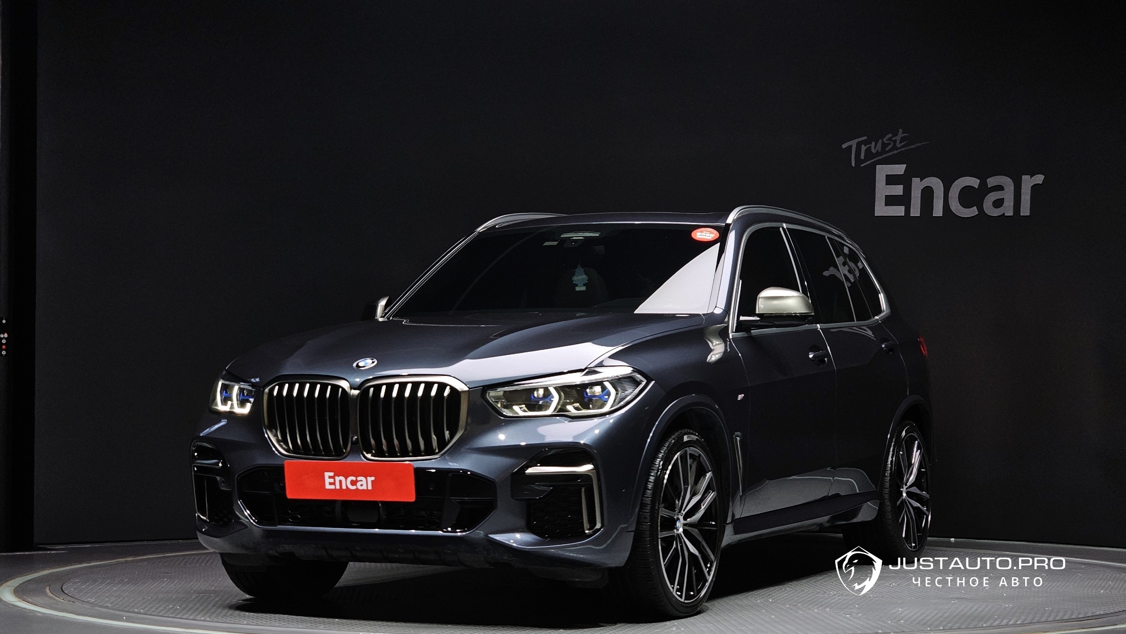 Автомобиль BMW X5