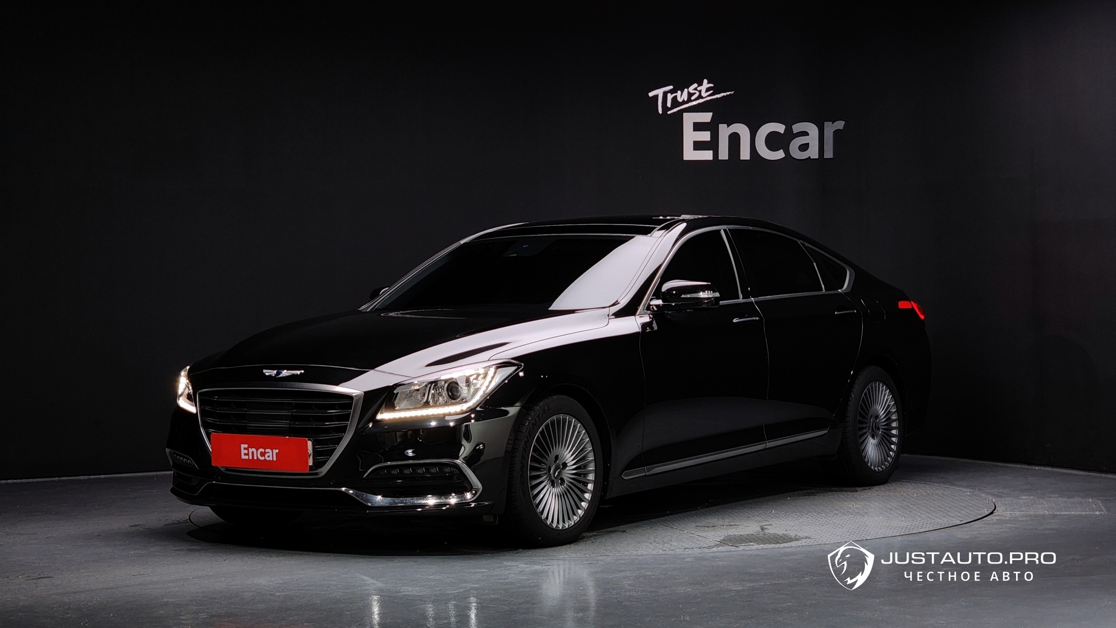 Автомобиль Genesis G80