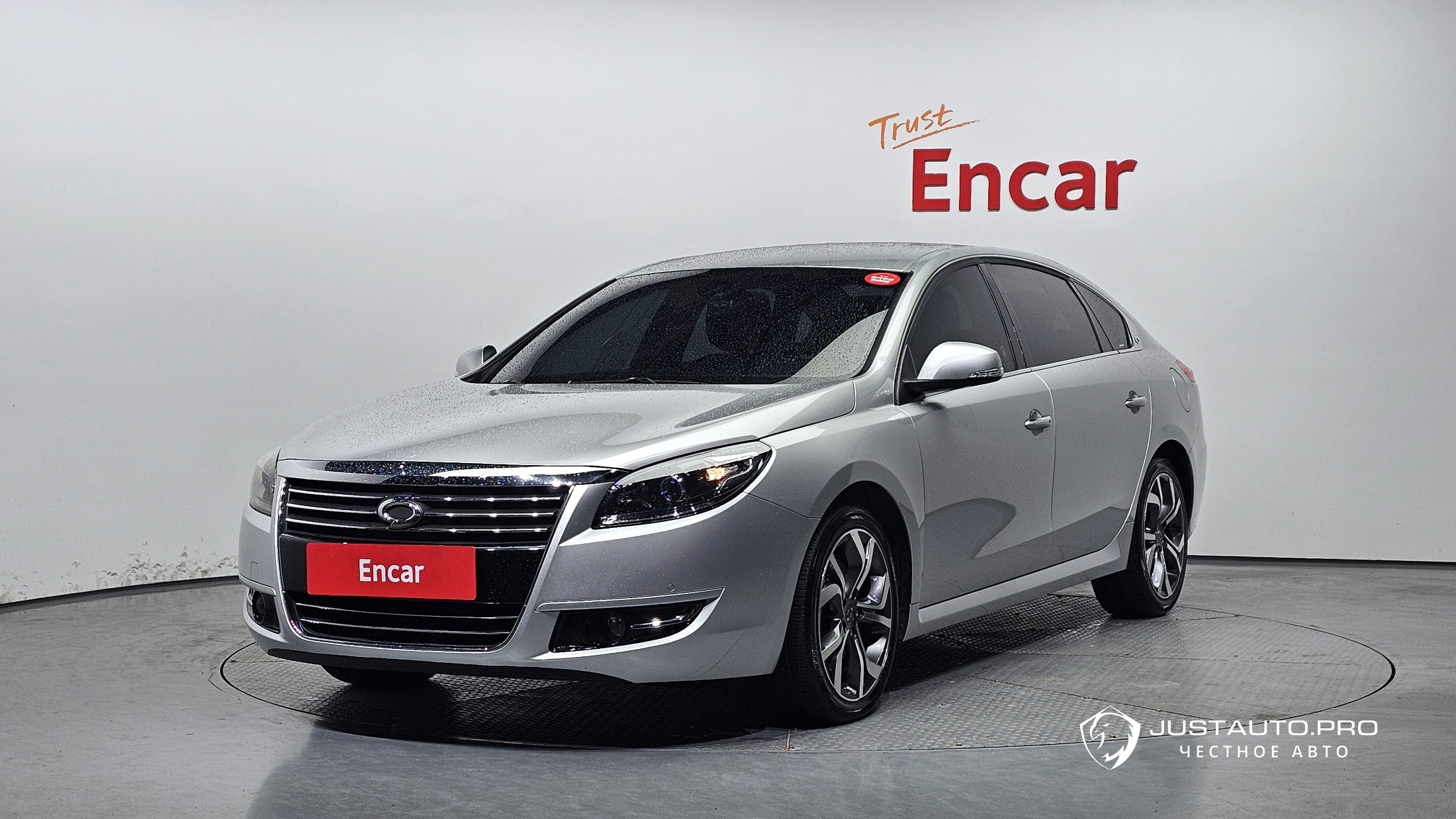 Автомобиль Renault-KoreaSamsung SM7