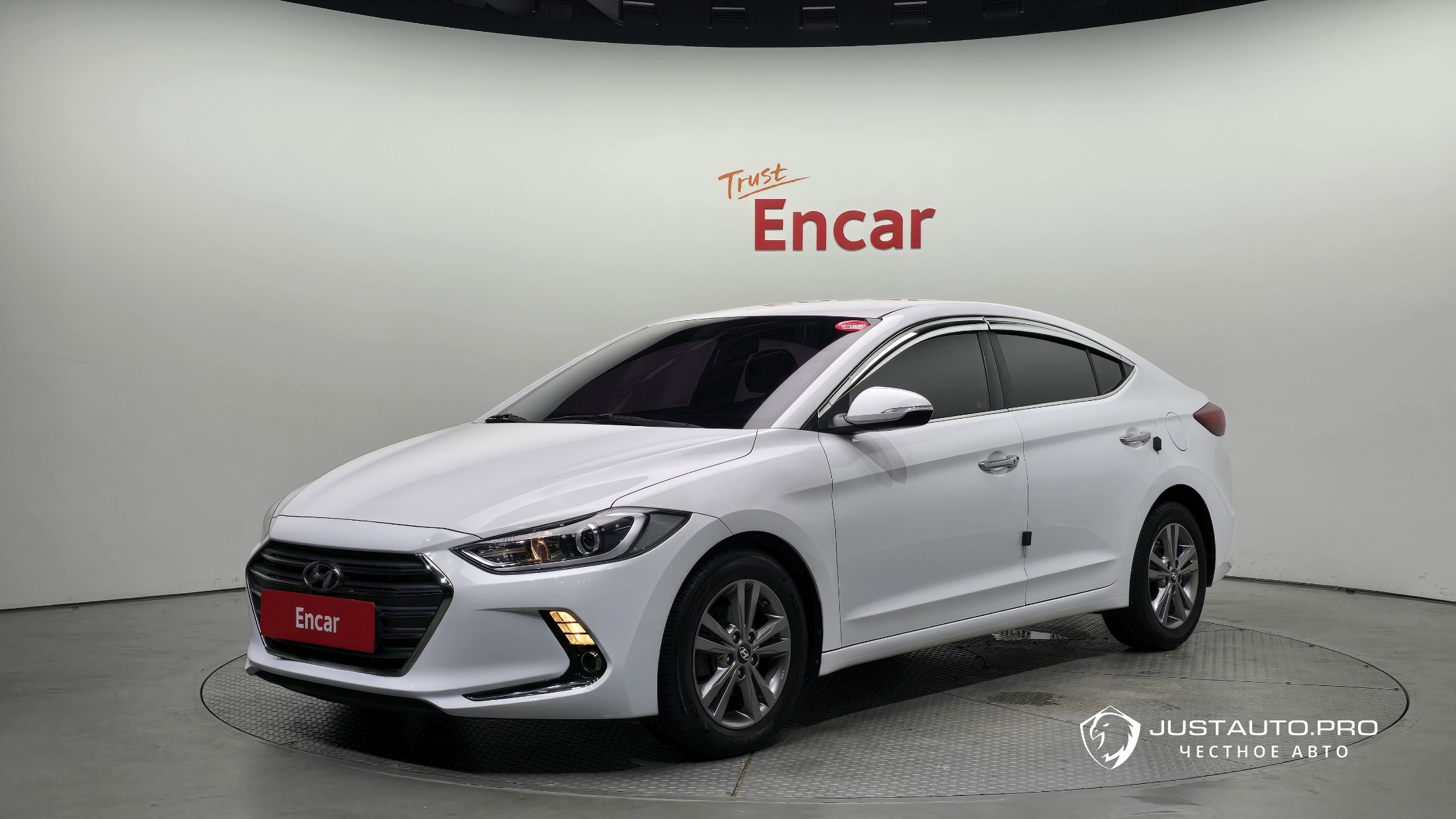 Автомобиль Hyundai AVANTE