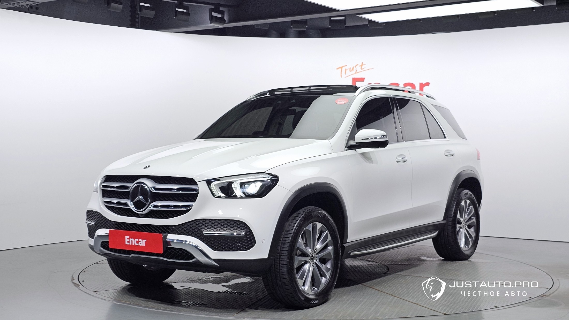 Автомобиль Mercedes-Benz GLE-Class