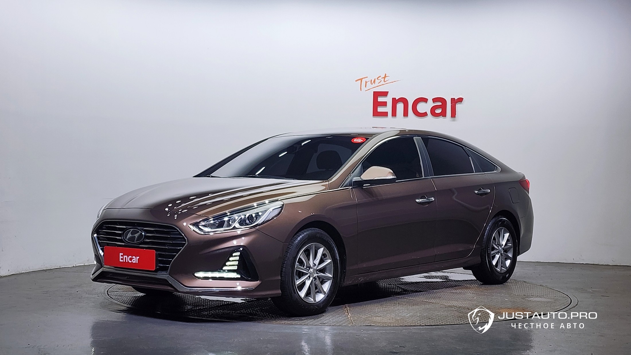 Автомобиль Hyundai Sonata