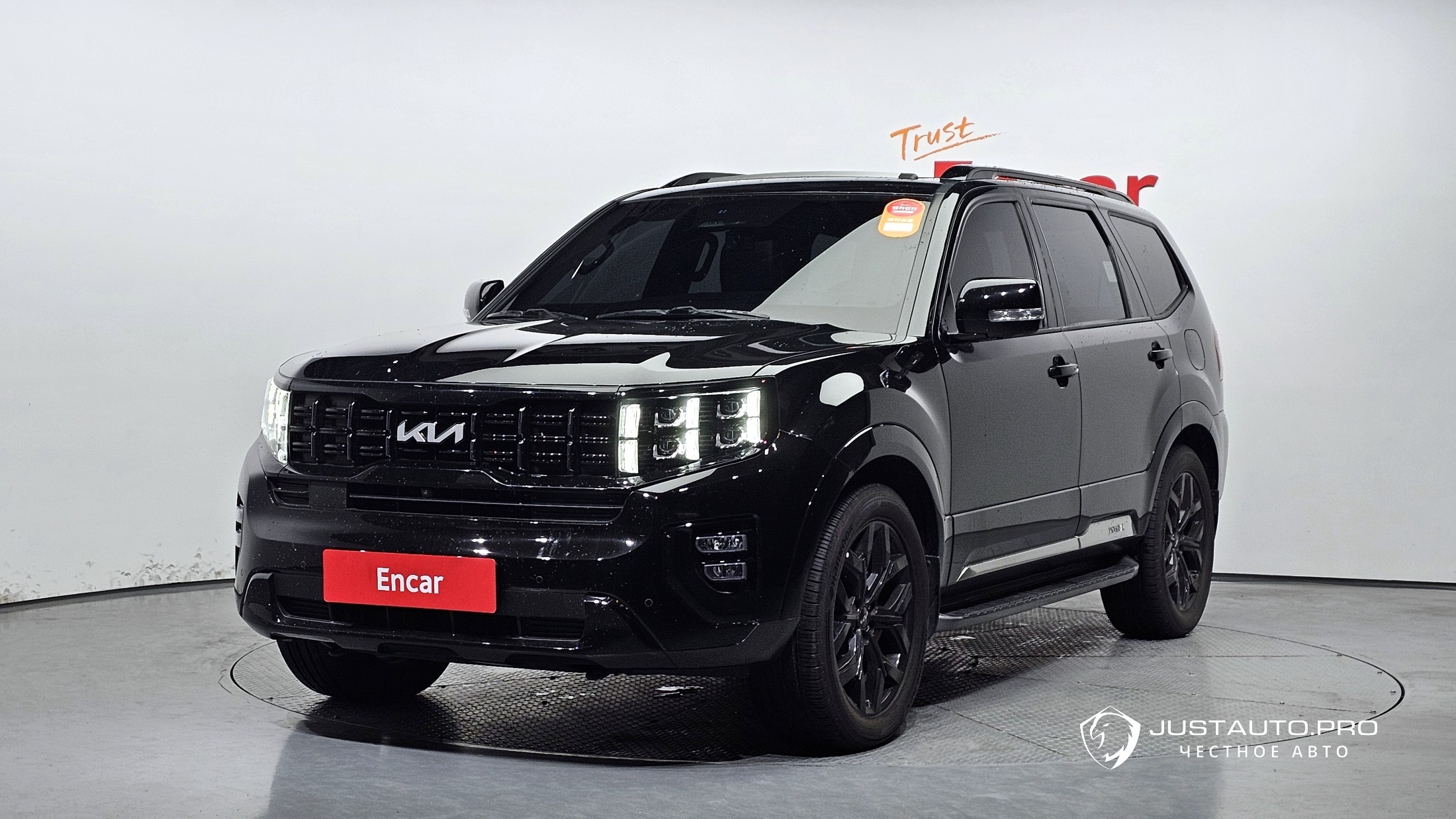 Автомобиль Kia Mohave