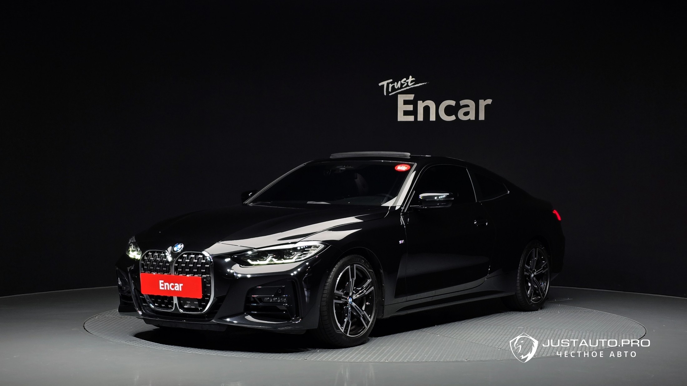 Автомобиль BMW 4-Series