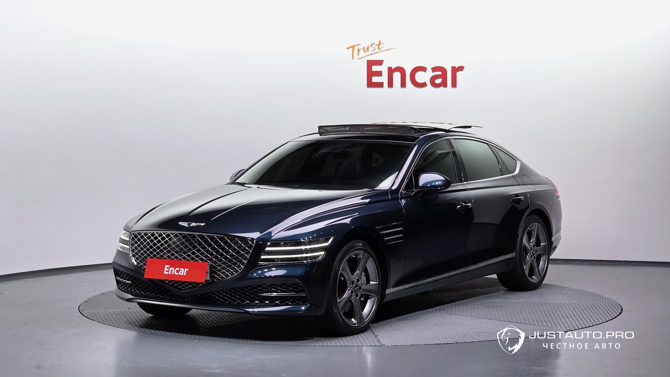 Автомобиль Genesis G80