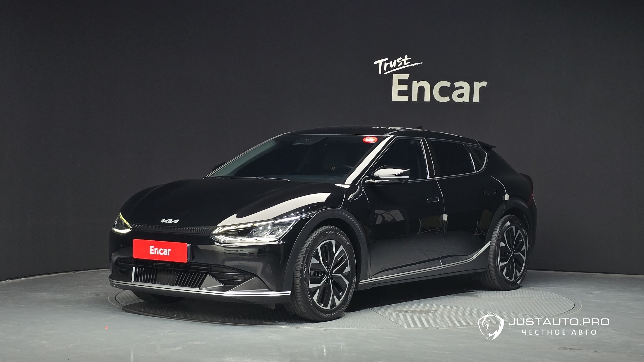 Автомобиль Kia EV6