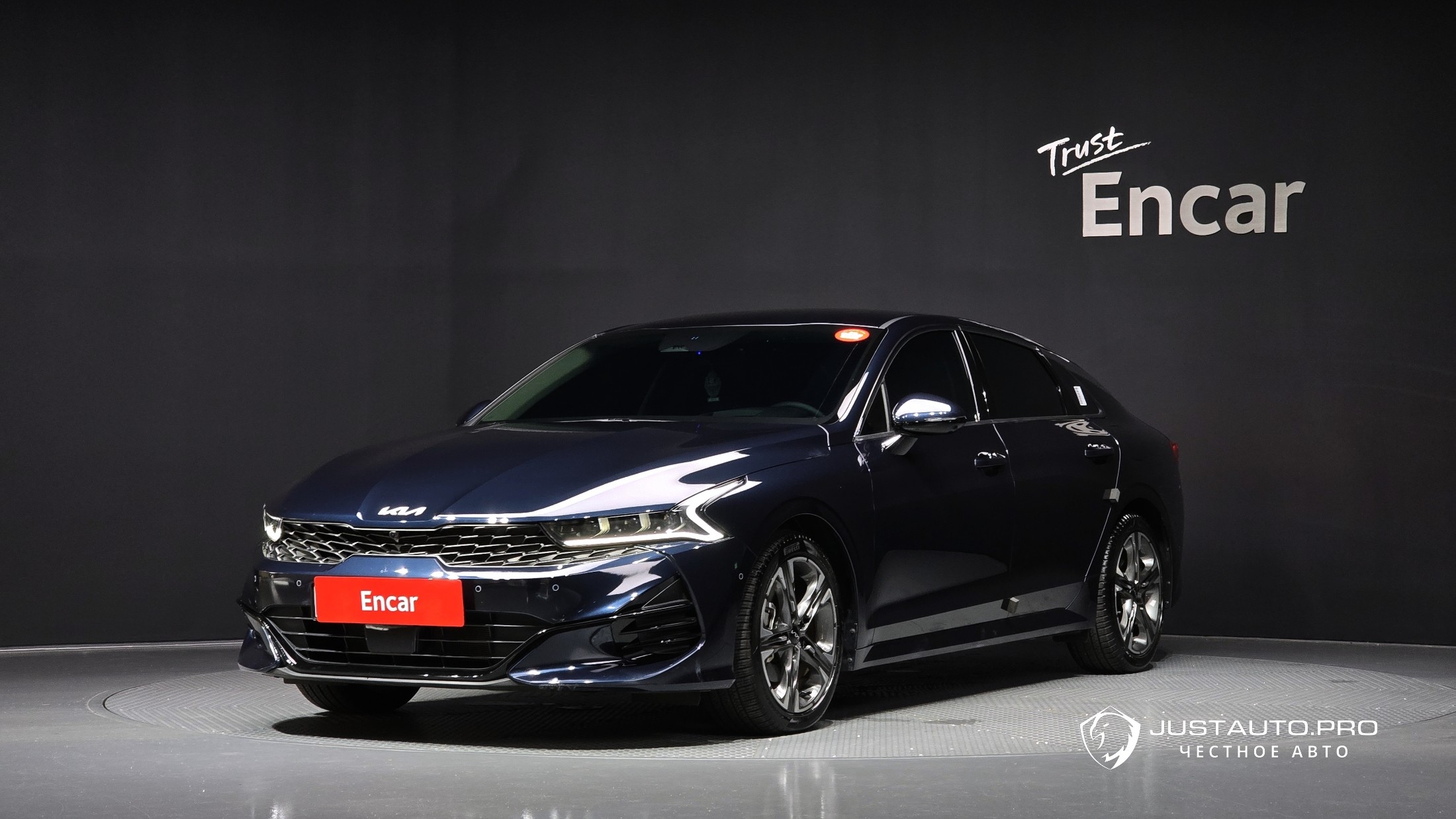 Автомобиль Kia K5