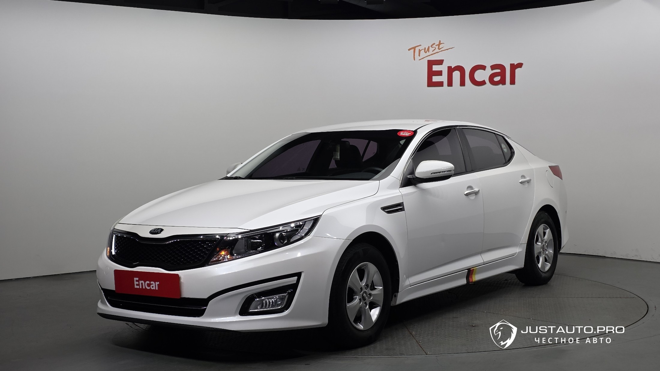 Автомобиль Kia K5