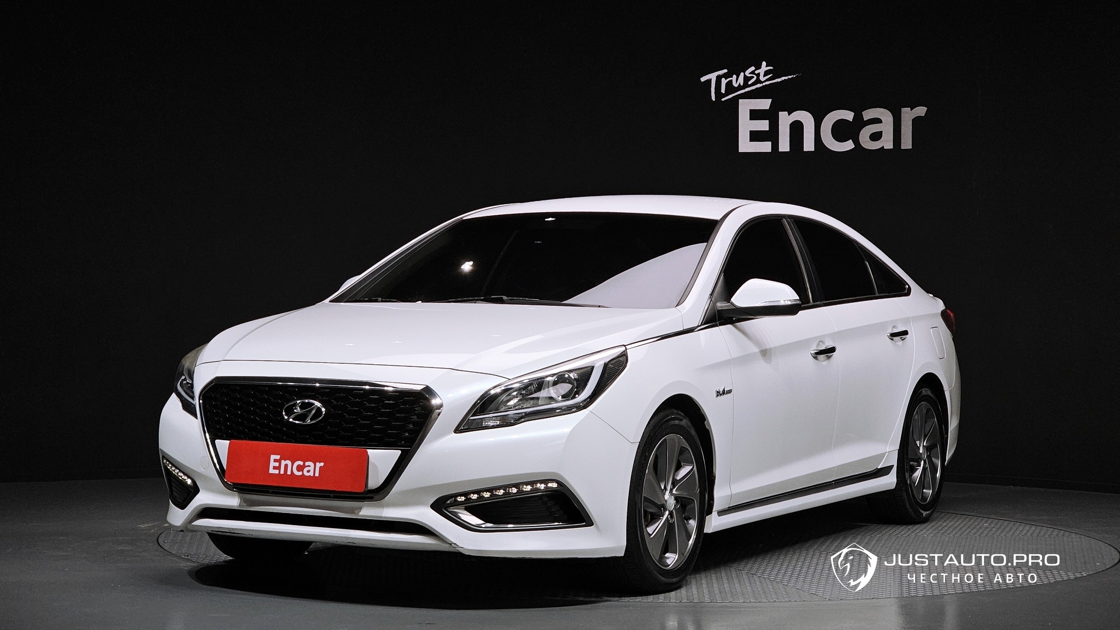 Автомобиль Hyundai Sonata