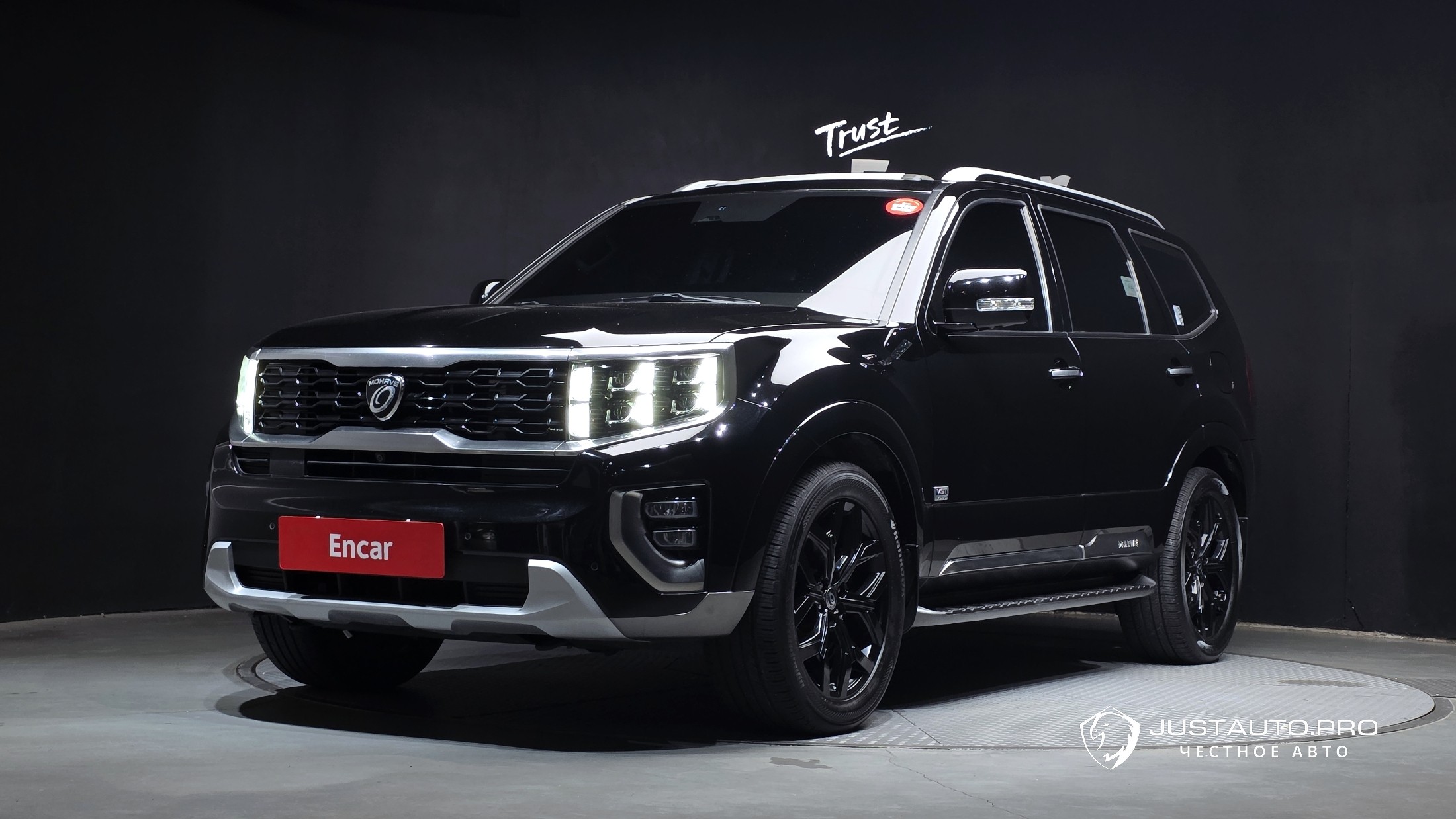 Автомобиль Kia Mohave