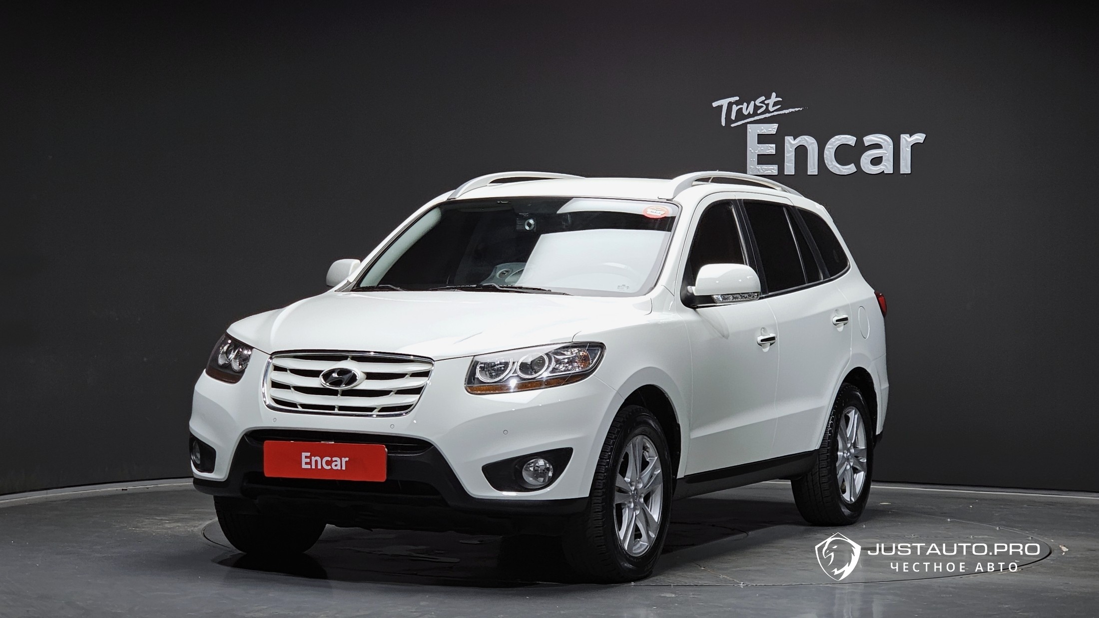 Автомобиль Hyundai Santafe