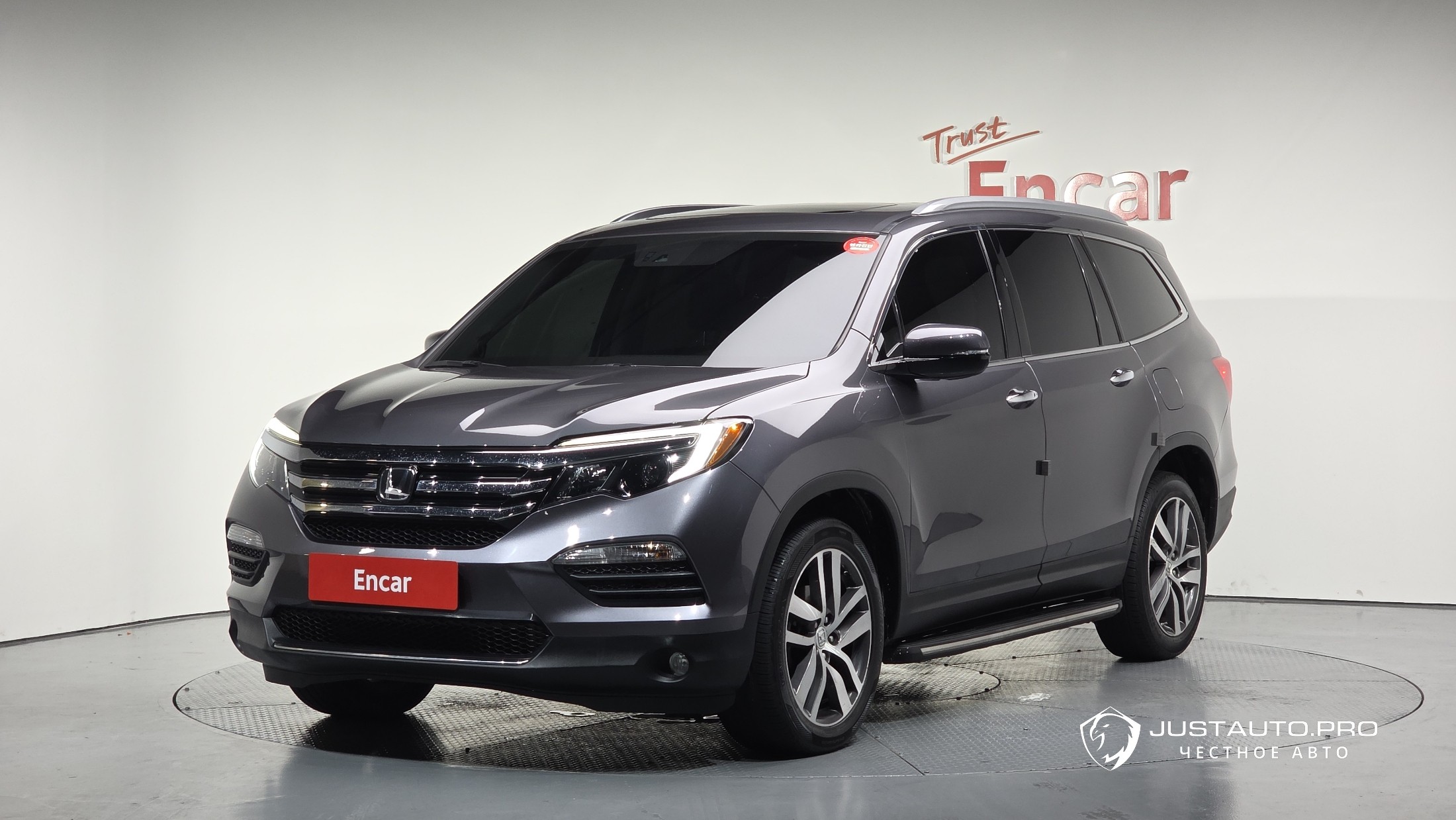 Автомобиль Honda Pilot