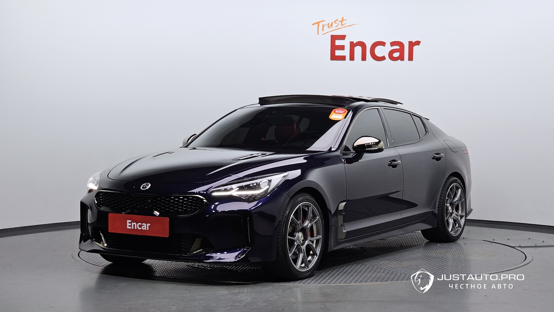 Автомобиль Kia Stinger