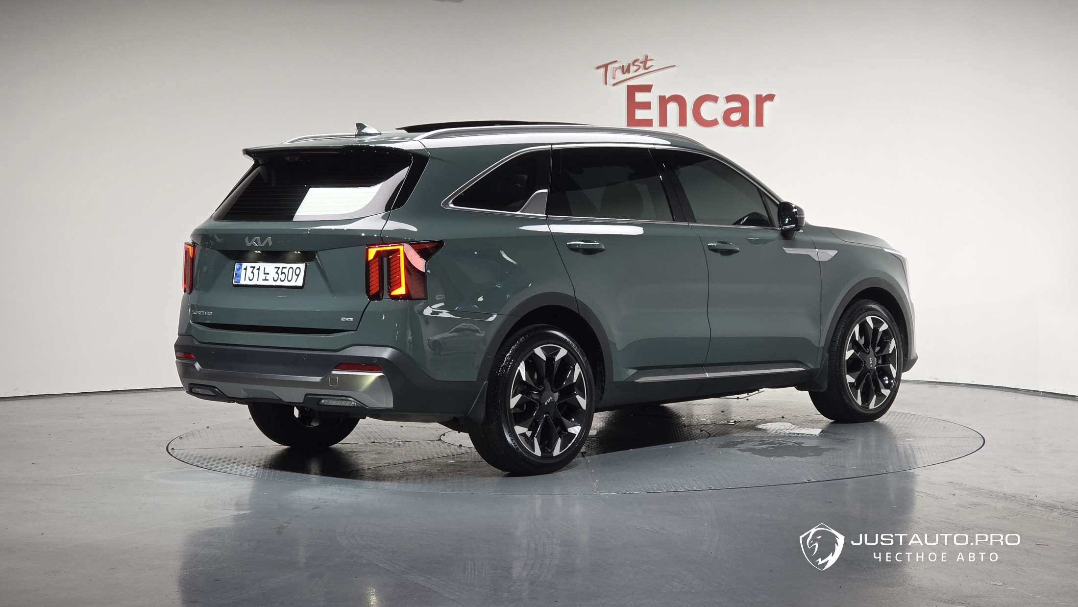Автомобиль Kia Sorento