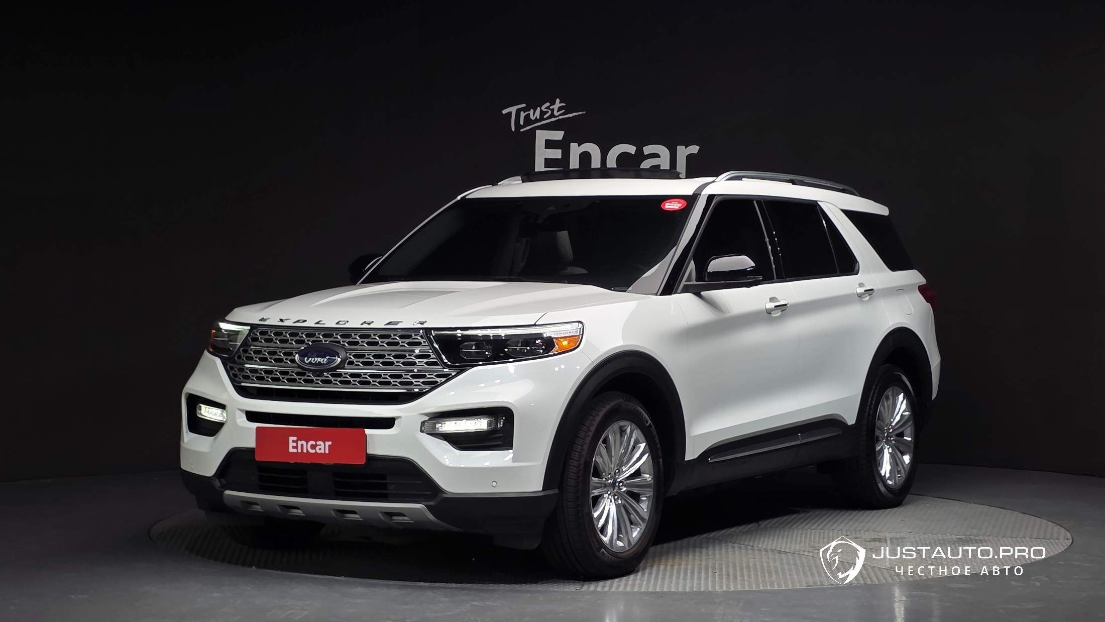 Автомобиль Ford Explorer