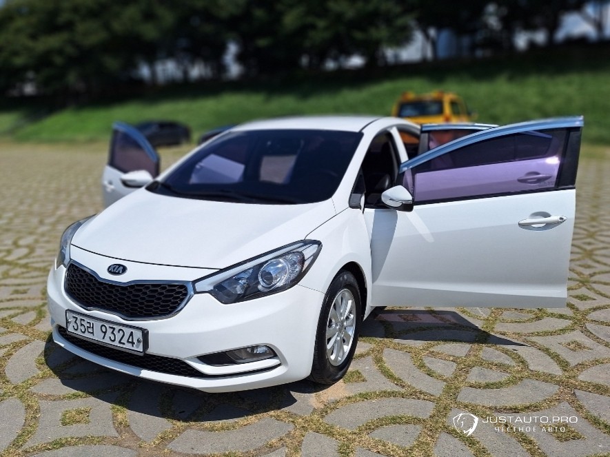 Автомобиль Kia K3