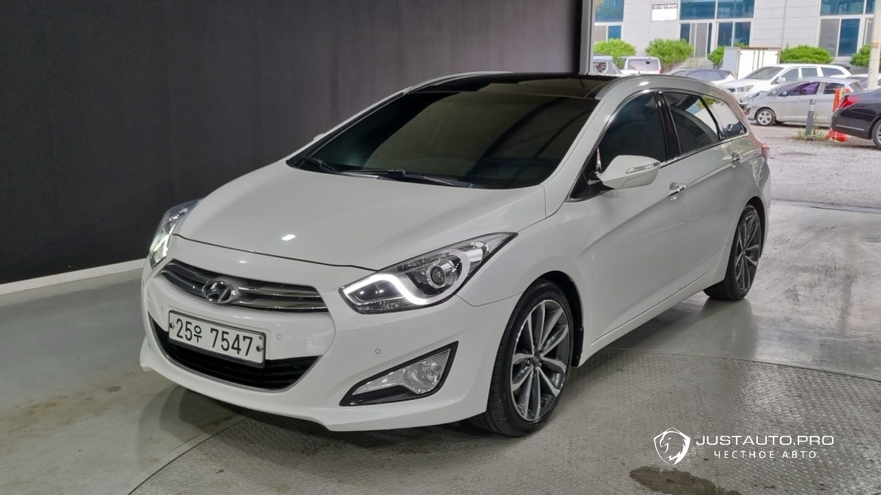 Автомобиль Hyundai i40