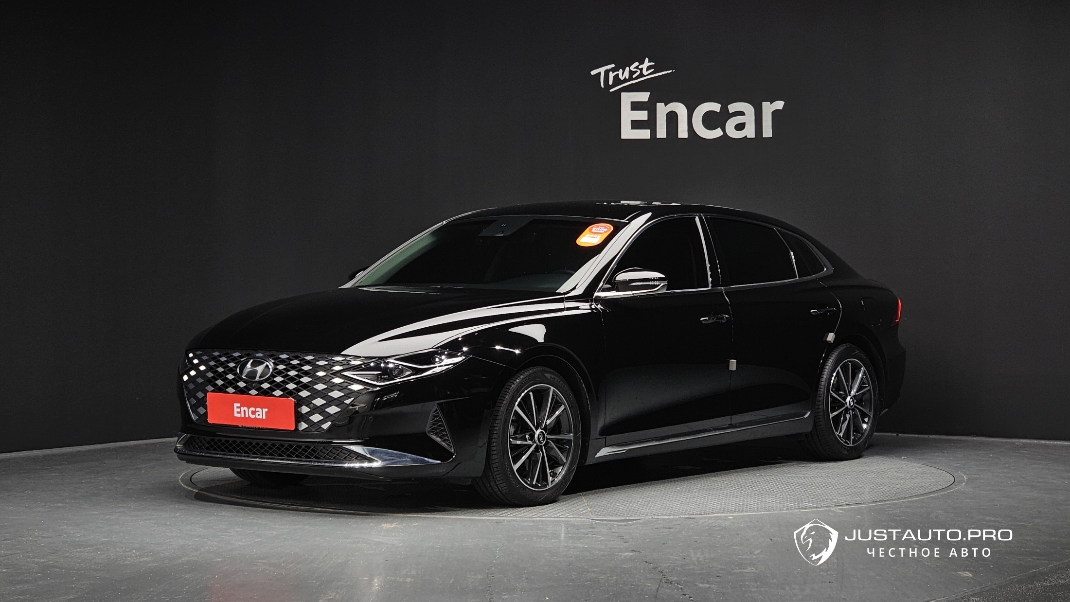 Автомобиль Hyundai Grandeur