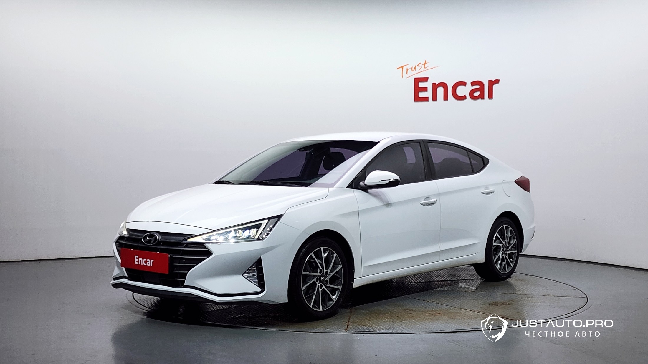 Автомобиль Hyundai AVANTE