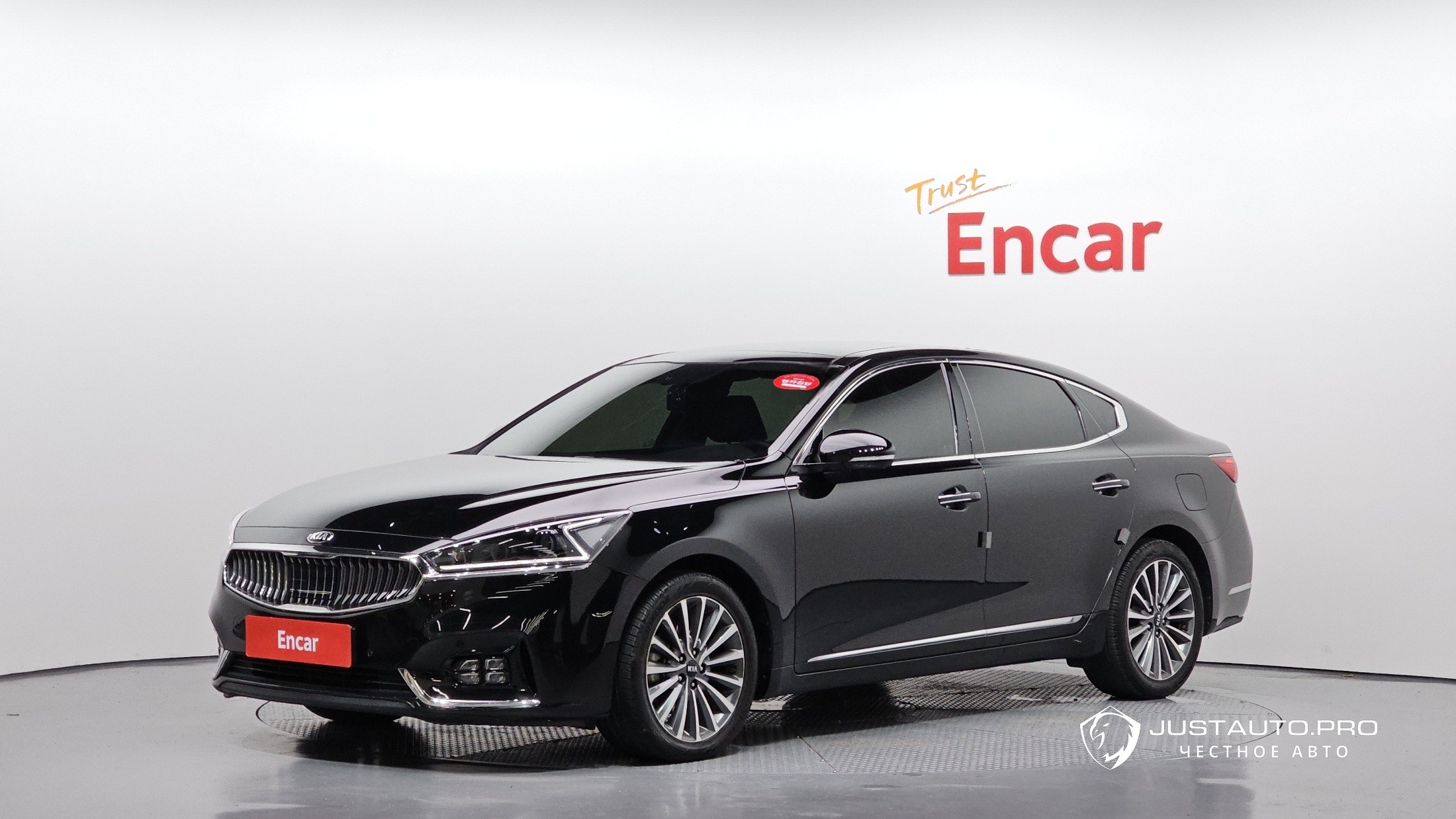 Автомобиль Kia K7