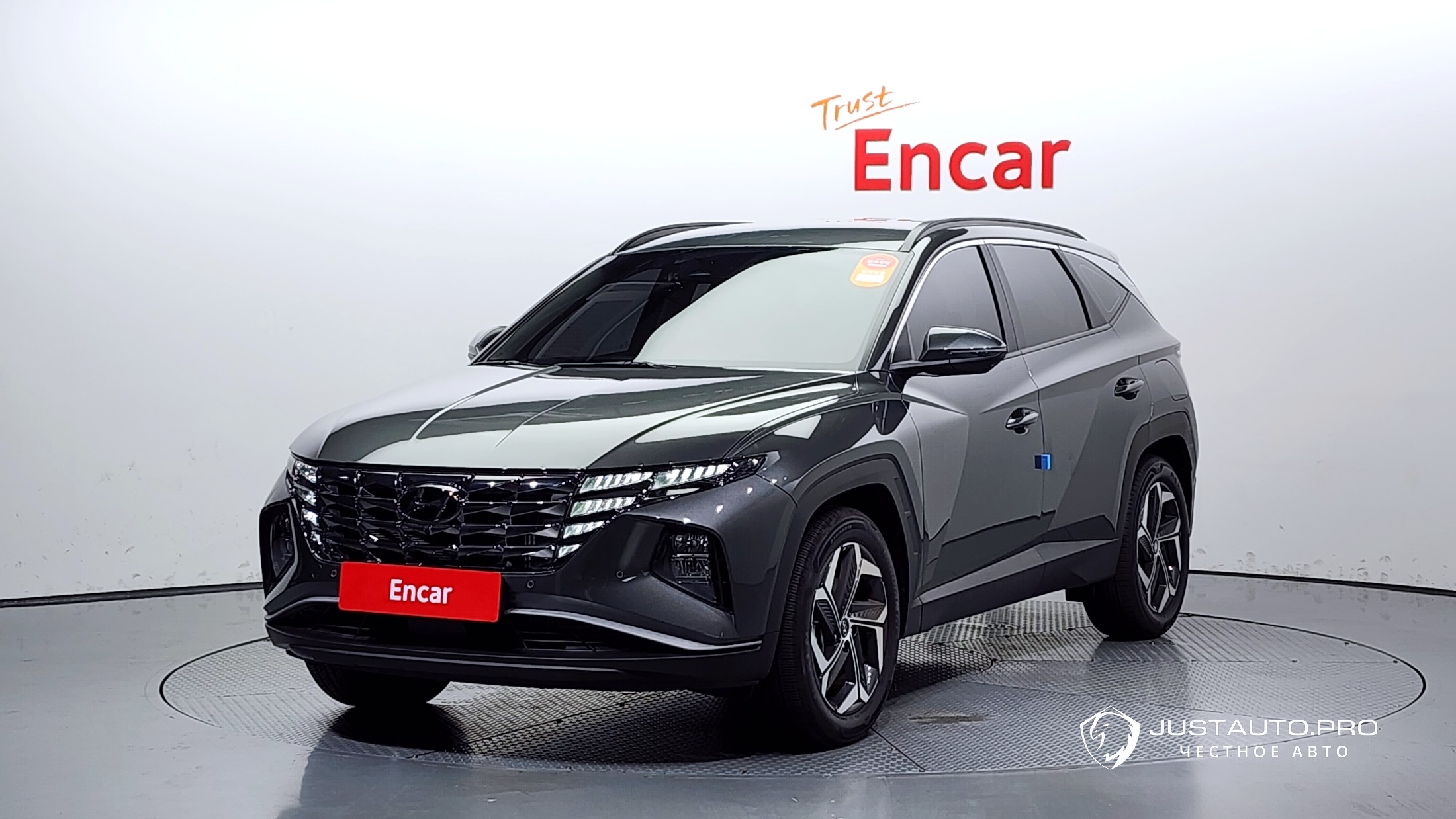 Автомобиль Hyundai Tucson