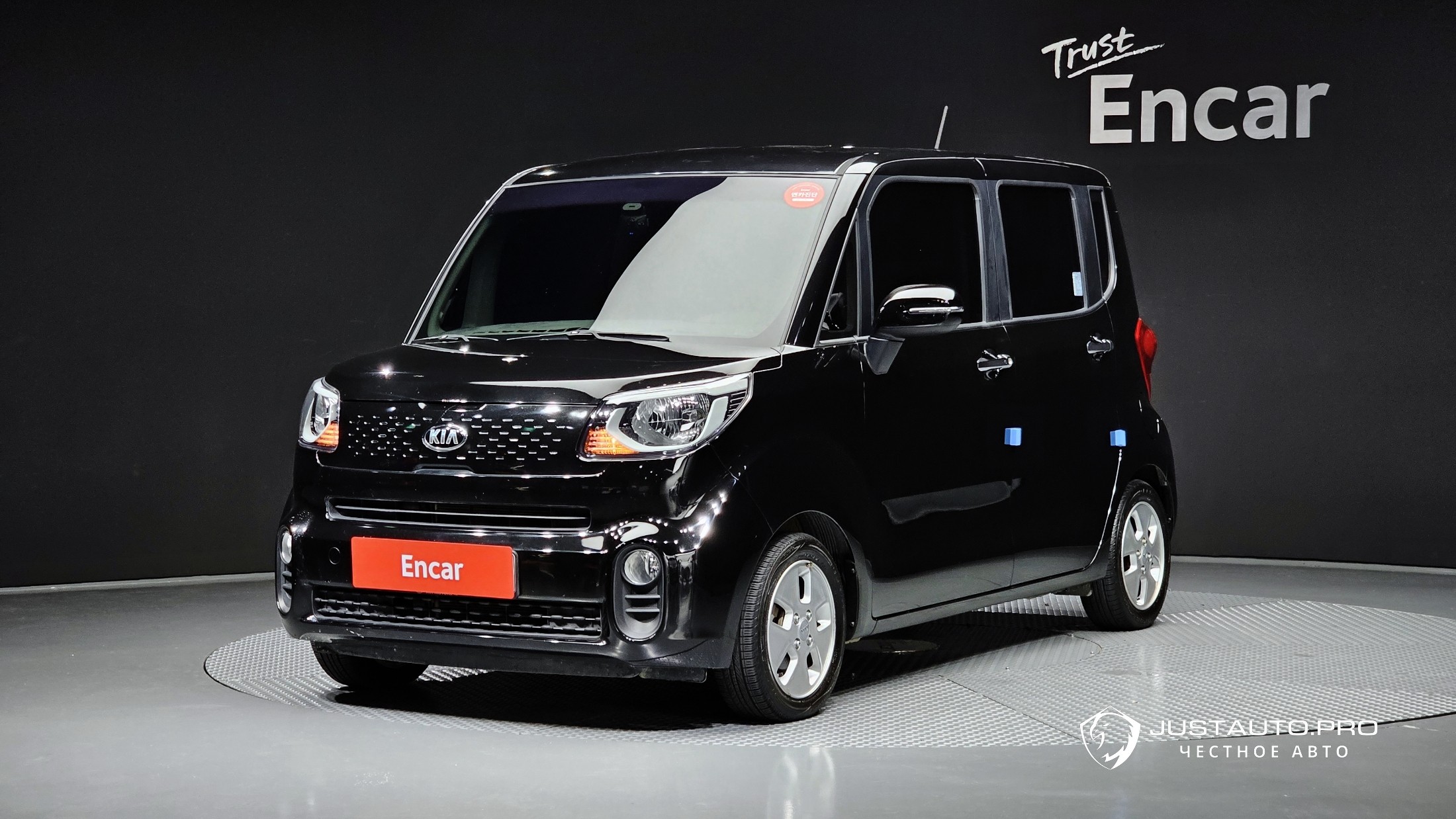 Автомобиль Kia RAY