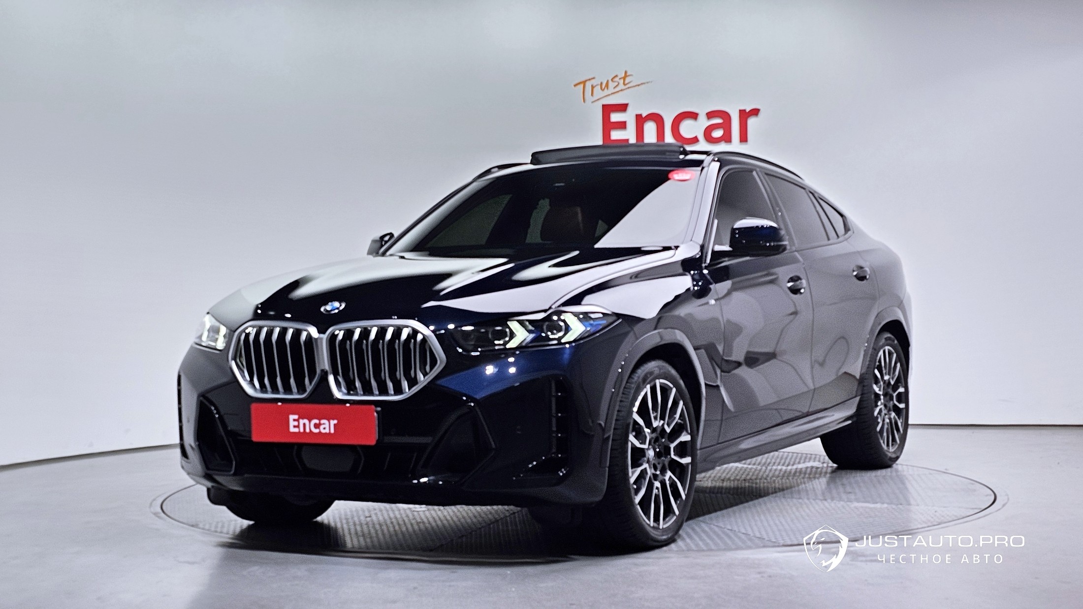 Автомобиль BMW X6