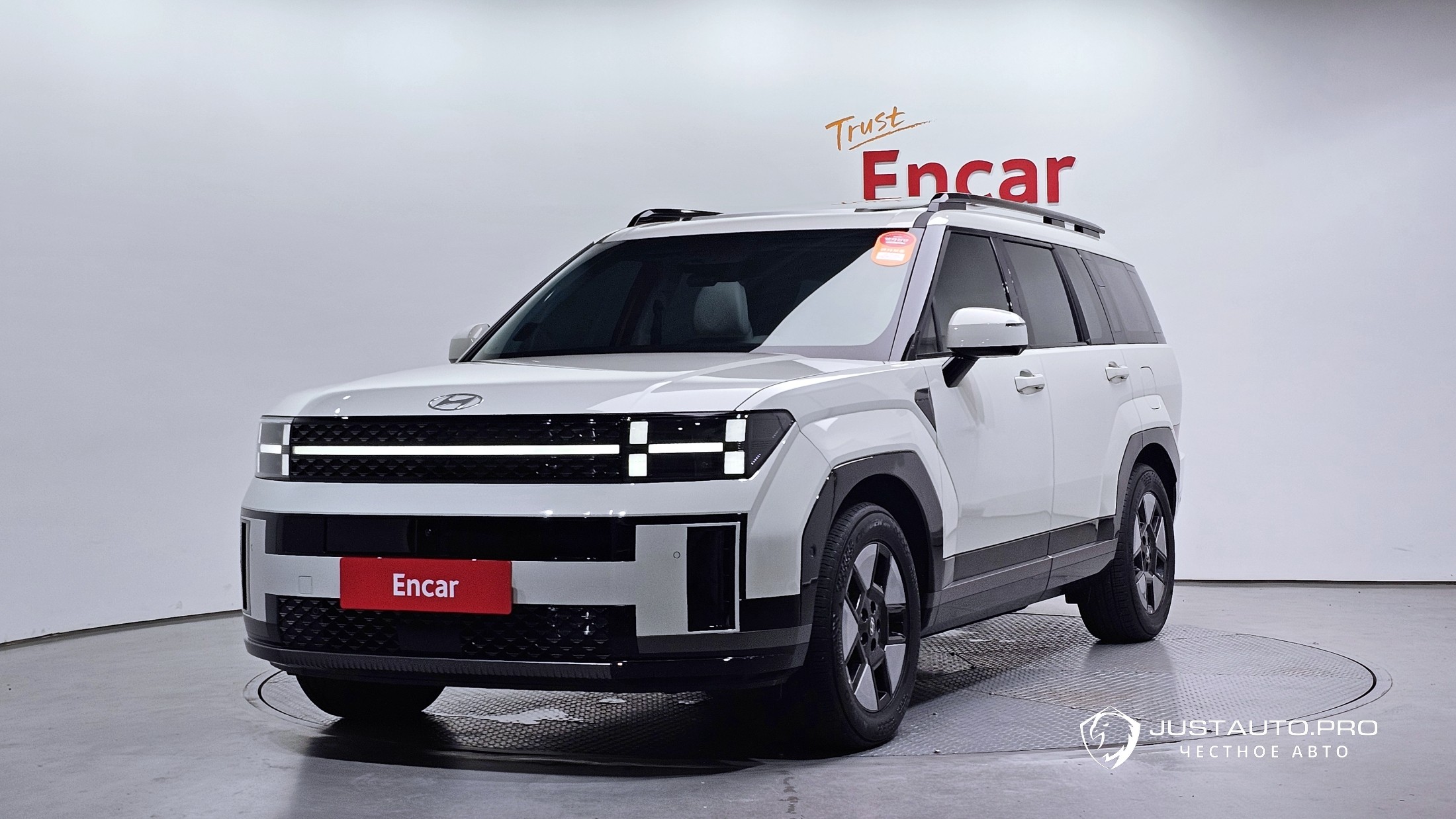 Автомобиль Hyundai Santafe