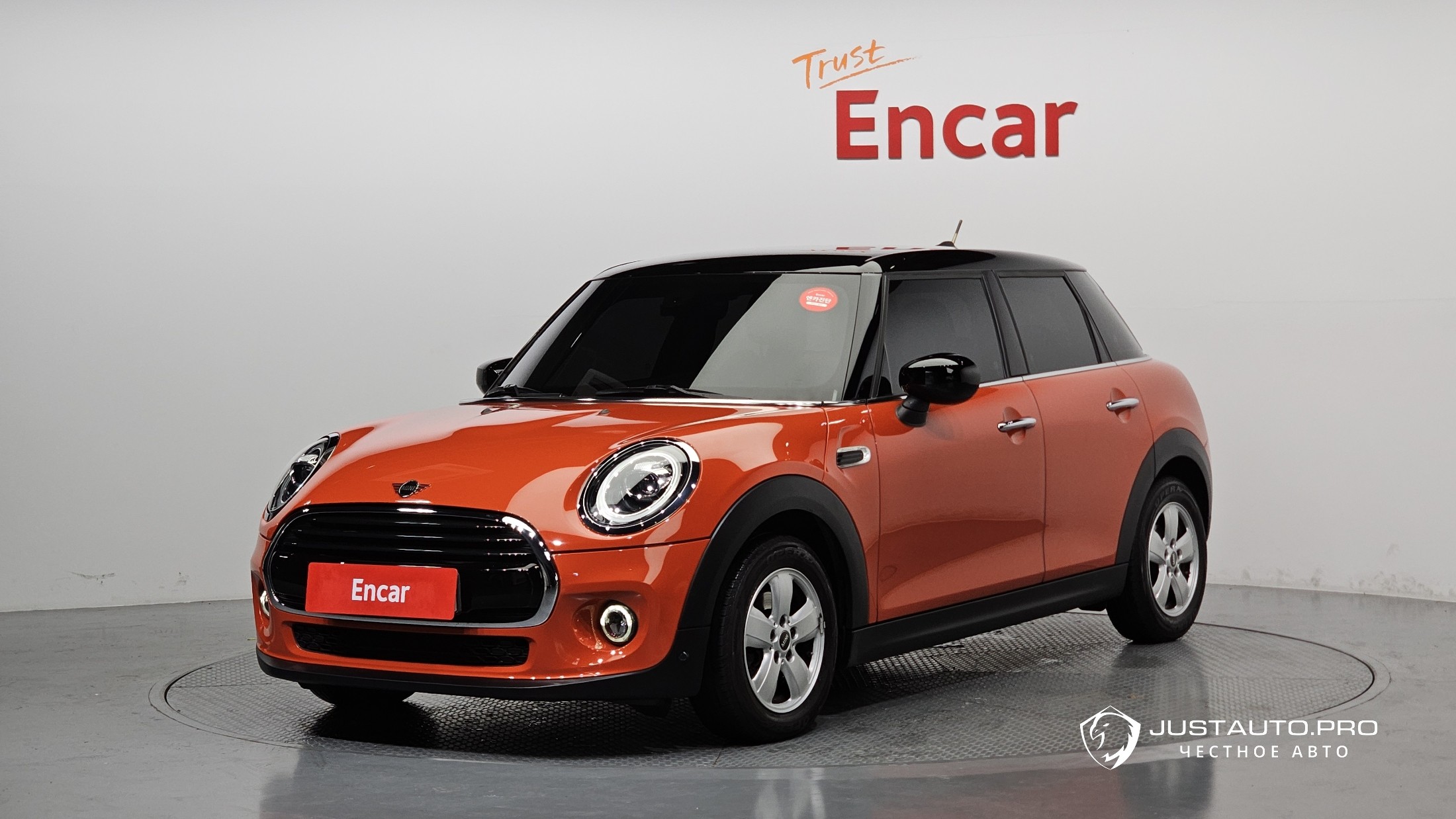 Автомобиль Mini Cooper