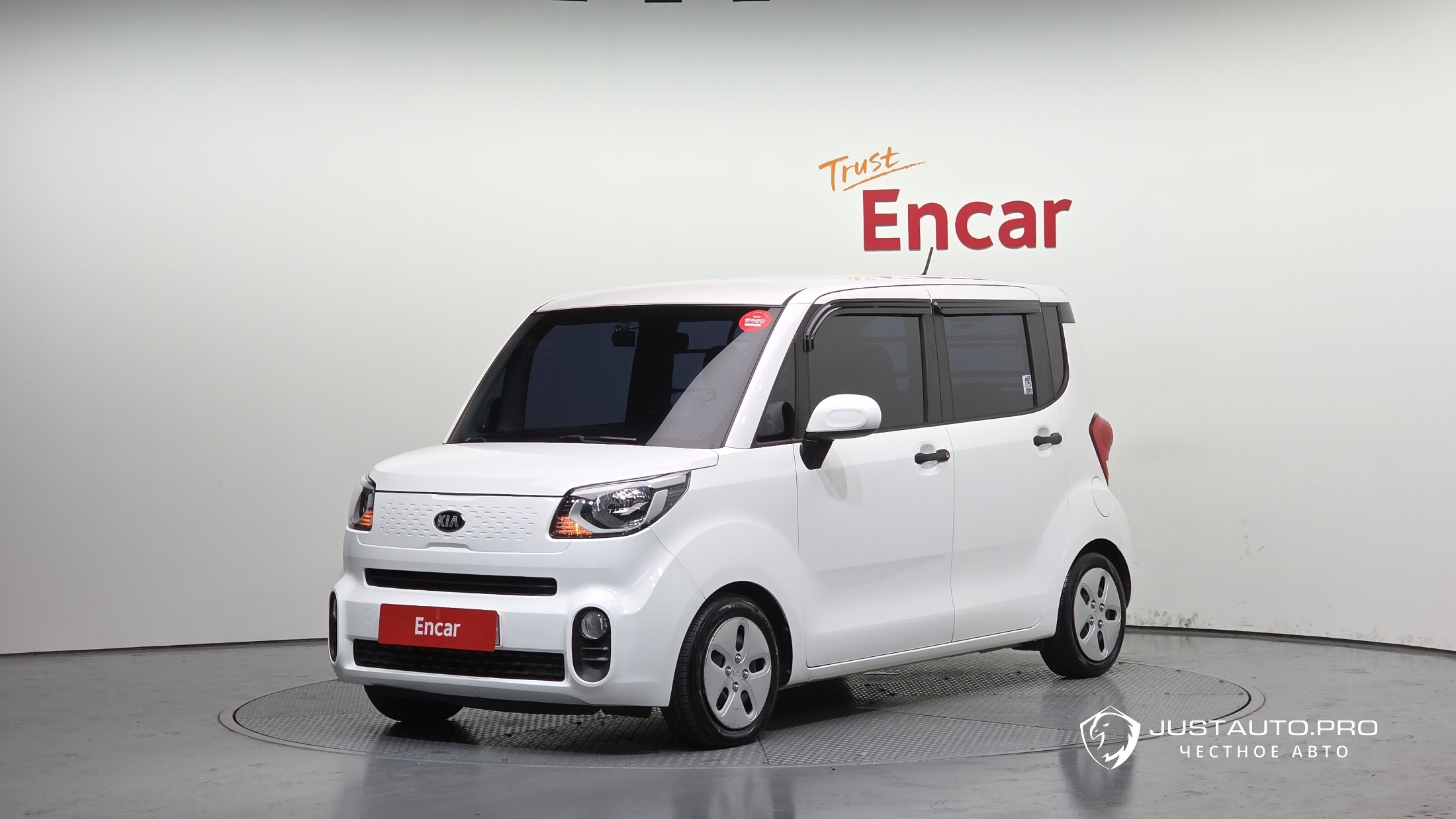 Автомобиль Kia RAY
