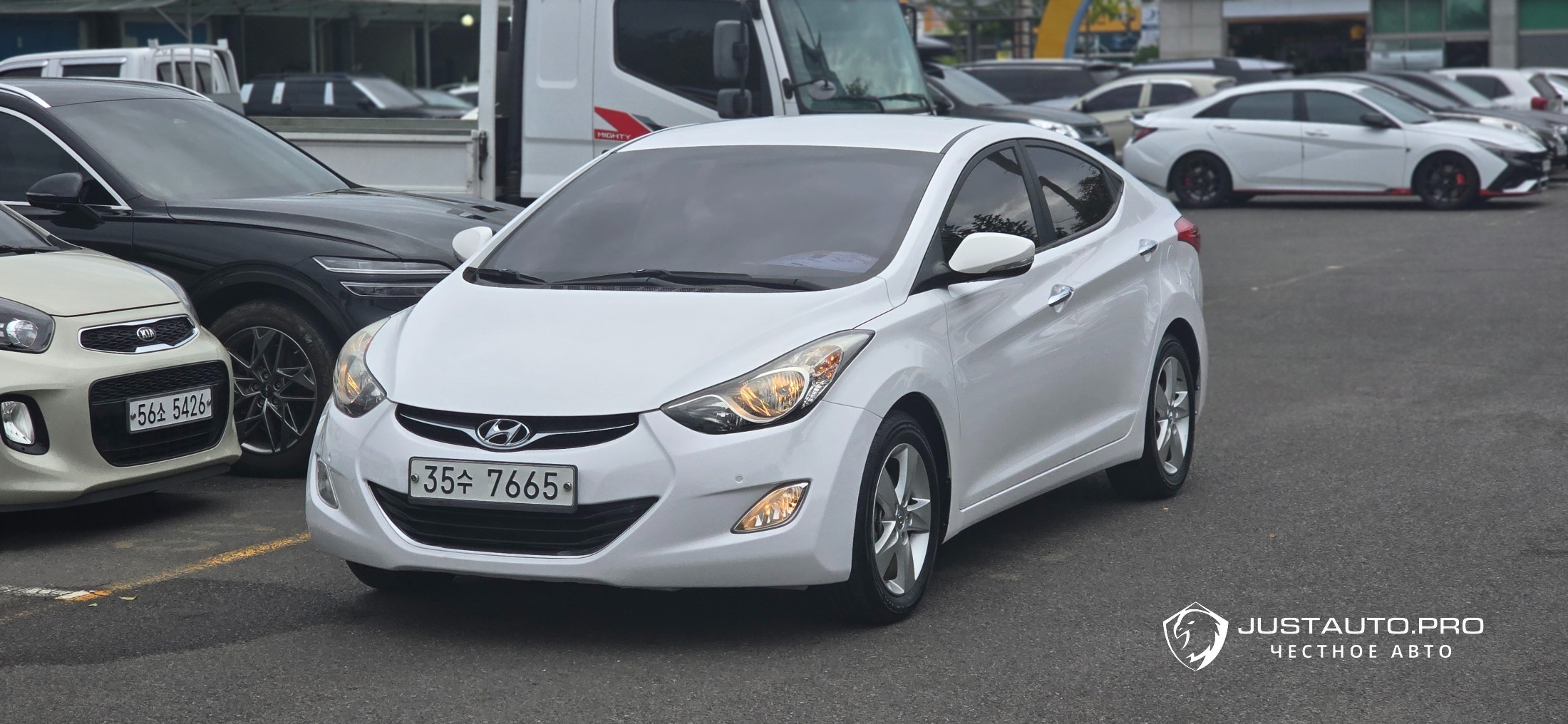 Автомобиль Hyundai AVANTE